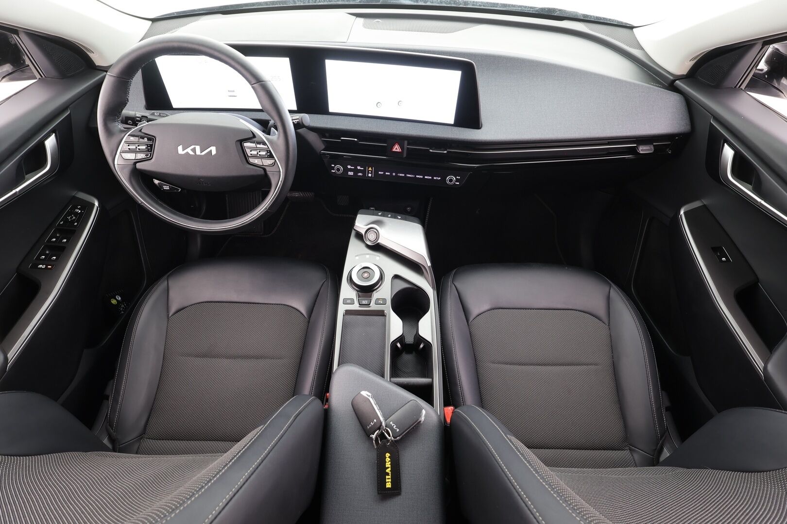KIA EV6 2022 RWD 58 kWh 170 hv * ACC / ILP / Puolinahat / P.kamera / LED / Navi / Keyless / Ratinlämmitin * - Akku kuntotarkastettu SOH 95,9%