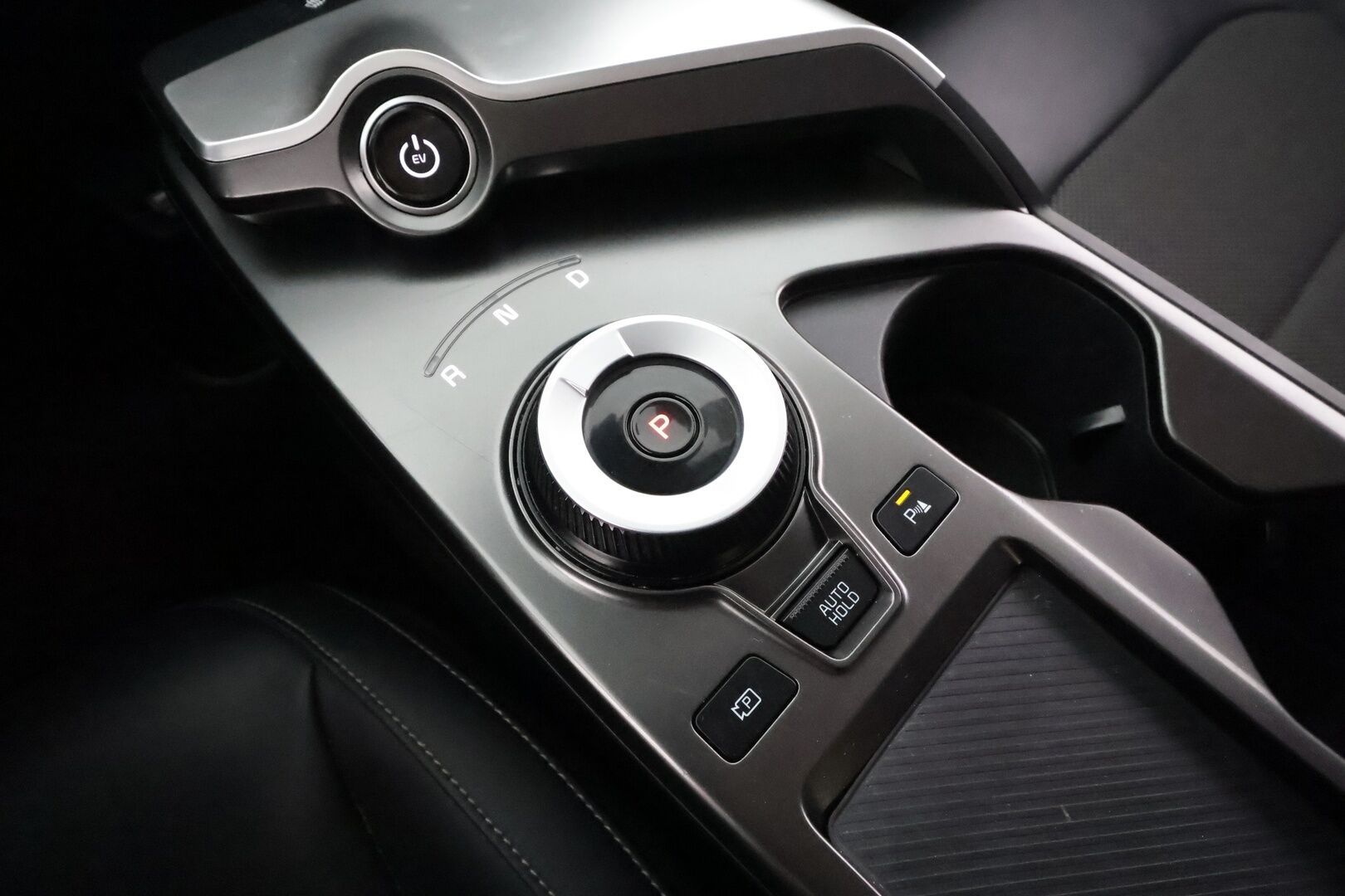 KIA EV6 2022 RWD 58 kWh 170 hv * ACC / ILP / Puolinahat / P.kamera / LED / Navi / Keyless / Ratinlämmitin * - Akku kuntotarkastettu SOH 95,9%