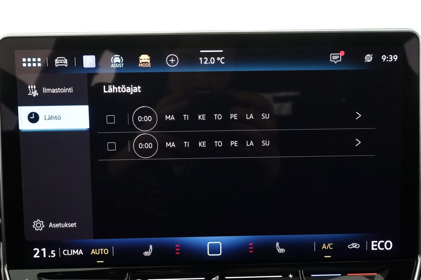 VOLKSWAGEN ID.4 2025 GTX 250 kW 4Motion * ACC / HUD / Akuston esilämmitys / Lasikatto / IQ.Light / Hierovat muistipenkit / Koukku / 360° / H&K * - Facelift / Supervarusteet / Akku kuntotarkastettu