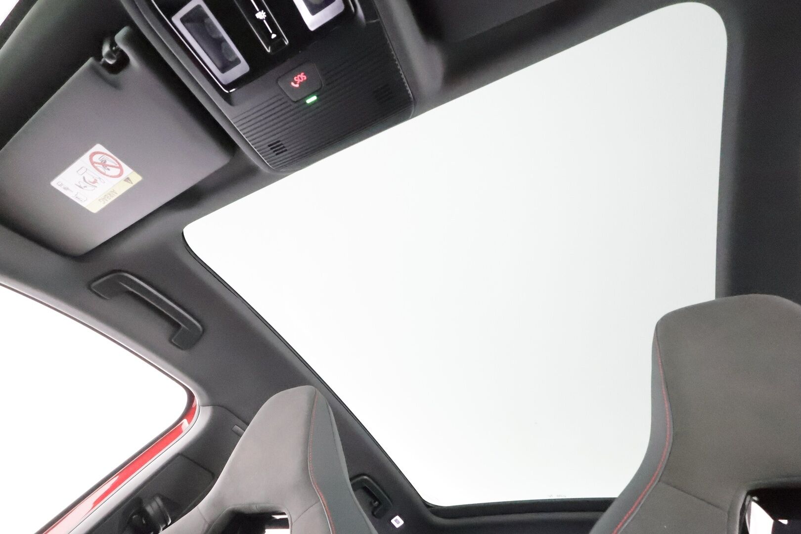 VOLKSWAGEN ID.4 2025 GTX 250 kW 4Motion * ACC / HUD / Akuston esilämmitys / Lasikatto / IQ.Light / Hierovat muistipenkit / Koukku / 360° / H&K * - Facelift / Supervarusteet / Akku kuntotarkastettu