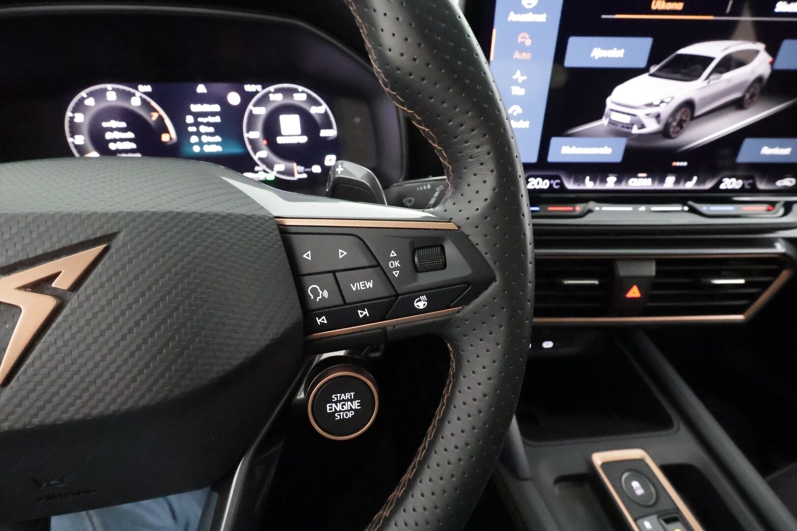 CUPRA FORMENTOR 2025 1.5 eTSI 110 kW MHEV DSG - | ACC | P.Kamera | LED | Puolinahat | Keyless | Apple&Android |