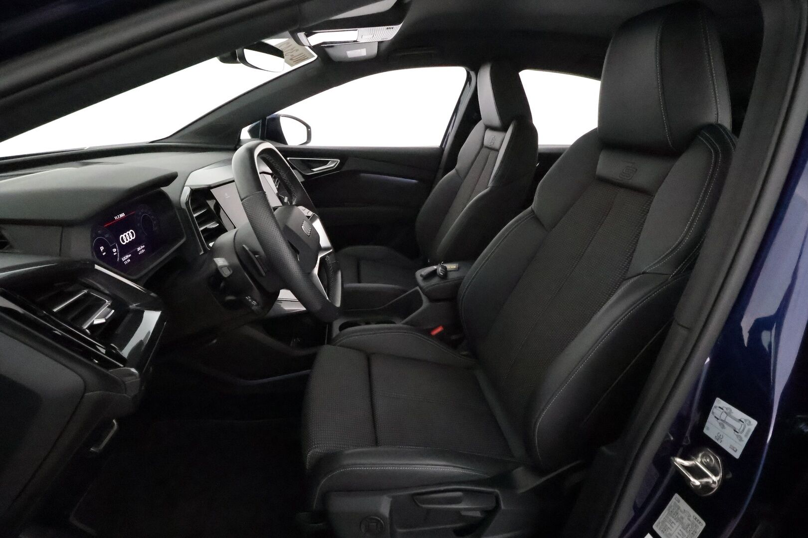 AUDI Q4 E-TRON 2022 Sportback e-tron 50 quattro S-Line **Lämpöpumppu / HUD / Adapt.Vakkari / LED-valot / P-Kamera / Sporttipenkit / Navi** - 3,99 % KORKOTARJOUS TÄHÄN AUTOON - Merkkihuollettu