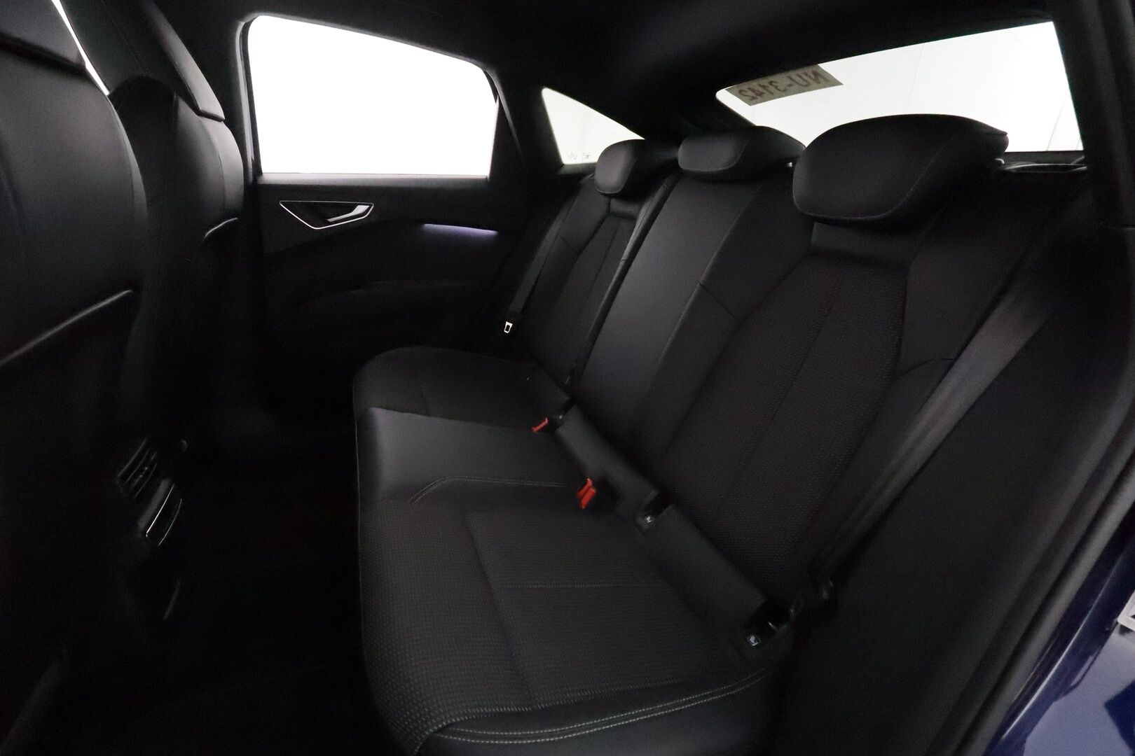AUDI Q4 E-TRON 2022 Sportback e-tron 50 quattro S-Line **Lämpöpumppu / HUD / Adapt.Vakkari / LED-valot / P-Kamera / Sporttipenkit / Navi** - 3,99 % KORKOTARJOUS TÄHÄN AUTOON - Merkkihuollettu