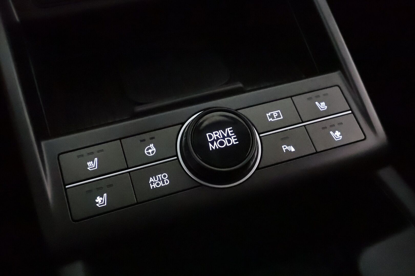 HYUNDAI KONA 2024 65 kWh 217 hv Premium **Adapt.vakkari / Lämpöpumppu / Bose / 360.kamera / HUD / Lasikattoluukku / KeylessGo** - 3,99 % KORKOTARJOUS TÄHÄN AUTOON - Akku kuntotarkastettu 