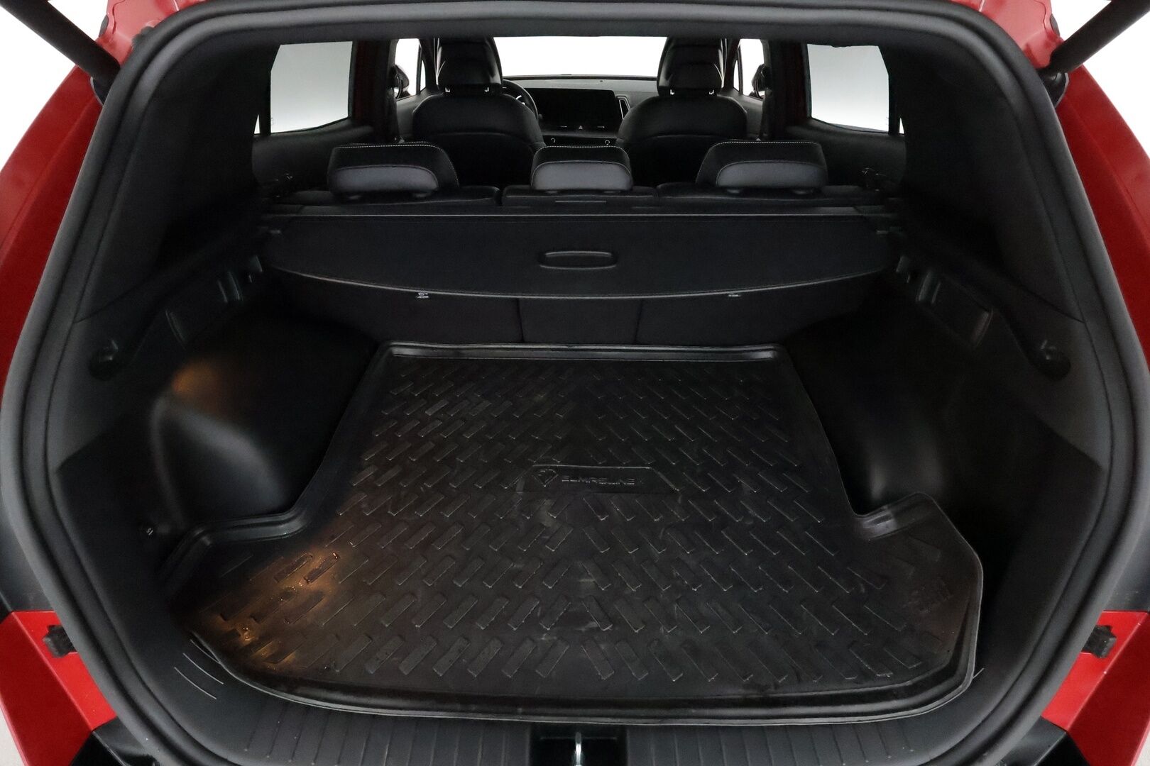 KIA SPORTAGE 2023 1,6 T-GDI AWD Plug-in Hybrid GT-Line AT **Adapt.vakkari / H&K / 360.kamera / Ilmastoidut etuistuimet / Muistipenkki** - 3,99 % KORKOTARJOUS TÄHÄN AUTOON - Merkkihuollettu / Ratinlämmitin / Koukku / LED / Nahka-alcantara / Penkinlämmittimet takana