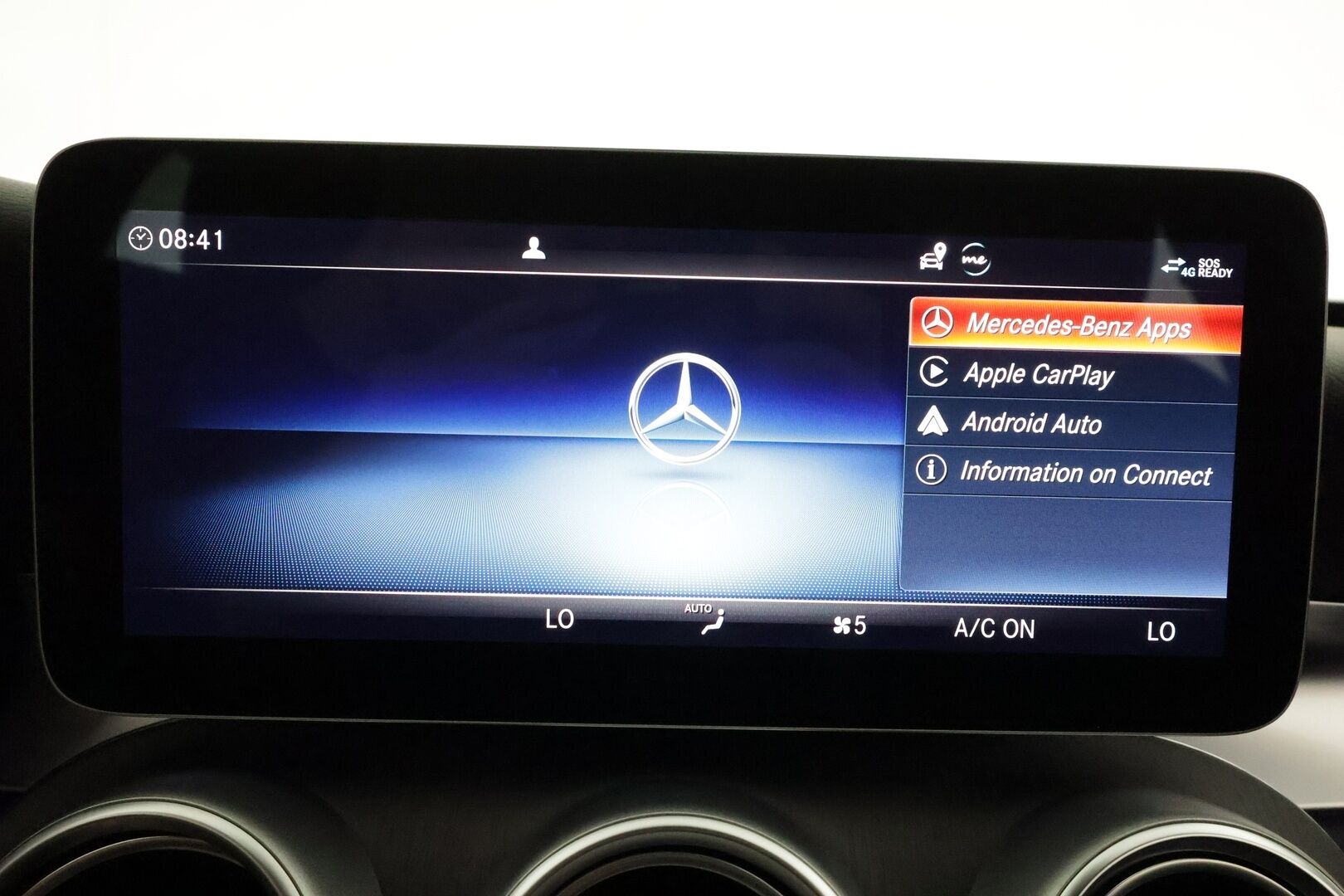 MERCEDES-BENZ C 2021 300e T AMG **LED-High Performance / P.kamera / Sporttipenkit / Koukku / Navi / Apple&Android** - Kahdet Renkaat