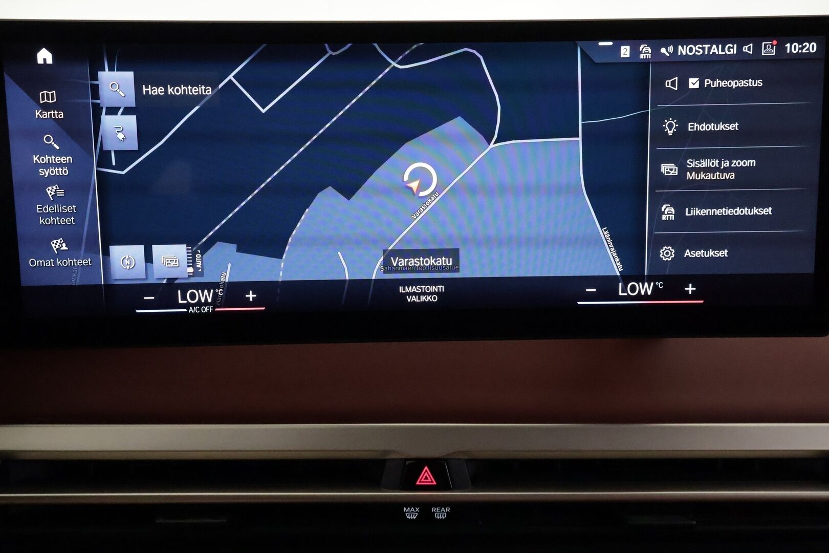BMW IX 2022 XDRIVE 50 Fully Charged **Widescreen / Laser-LED / Harman/Kardon / Koukku / HUD / Lasikatto / 360° / Ilma-alusta** - 2,99 % KORKOTARJOUS TÄHÄN AUTOON - Merkkihuollettu / Kahdet Renkaat / **HYVILLÄ KAMOILLA**
