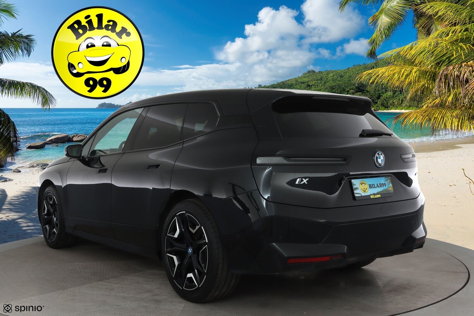 BMW IX 2022 XDRIVE 50 Fully Charged **Widescreen / Laser-LED / Harman/Kardon / Koukku / HUD / Lasikatto / 360° / Ilma-alusta** - 2,99 % KORKOTARJOUS TÄHÄN AUTOON - Merkkihuollettu / Kahdet Renkaat / **HYVILLÄ KAMOILLA**