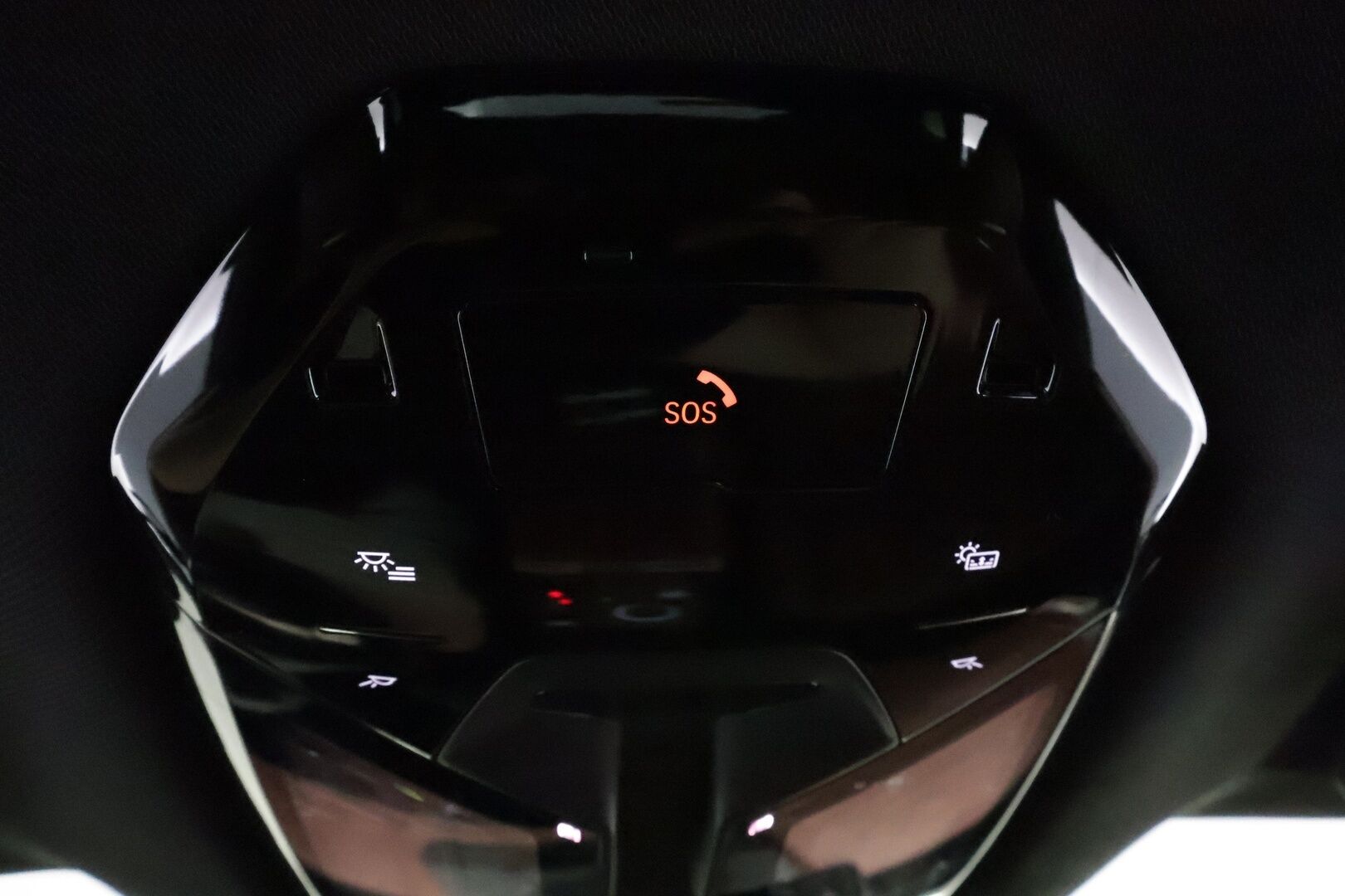 BMW IX 2022 XDRIVE 50 Fully Charged **Widescreen / Laser-LED / Harman/Kardon / Koukku / HUD / Lasikatto / 360° / Ilma-alusta** - 2,99 % KORKOTARJOUS TÄHÄN AUTOON - Merkkihuollettu / Kahdet Renkaat / **HYVILLÄ KAMOILLA**