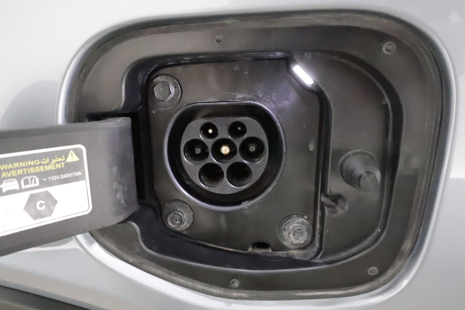 KIA XCEED 2022 1,6 GDI Plug-In Hybrid Business Premium DCT **Adapt.vakkari / P.kamera / Puolinahat / Digimittaristo / Sähköluukku** - Kahdet renkaat aluvanteilla / Merkkihuollettu / KeylessGo / Apple&Android