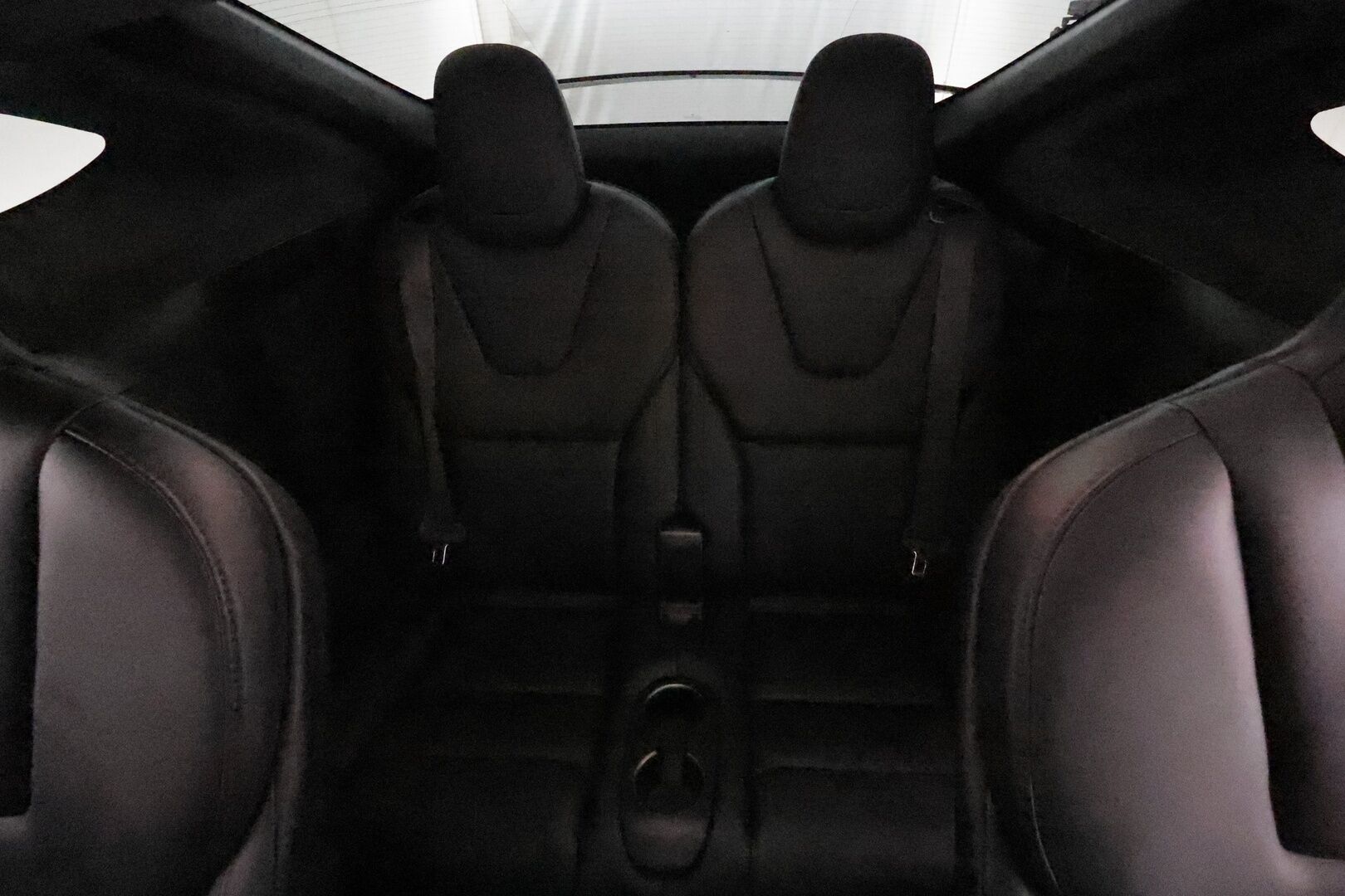 TESLA MODEL X 2020 Long Range AWD 6-Paik **Koukku / Ilma-alusta / Adapt.Vakkari / LED-valot / P.kamera / Premium Audio / Navi / Keyless** - 3,99 % KORKOTARJOUS TÄHÄN AUTOON - 2x Latauskaapelit / Kahdet Renkaat