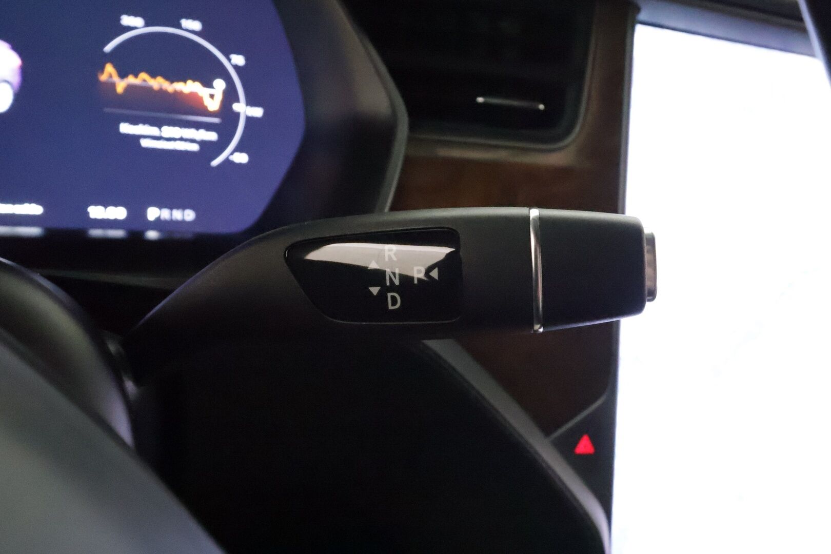 TESLA MODEL X 2020 Long Range AWD 6-Paik **Koukku / Ilma-alusta / Adapt.Vakkari / LED-valot / P.kamera / Premium Audio / Navi / Keyless** - 3,99 % KORKOTARJOUS TÄHÄN AUTOON - 2x Latauskaapelit / Kahdet Renkaat