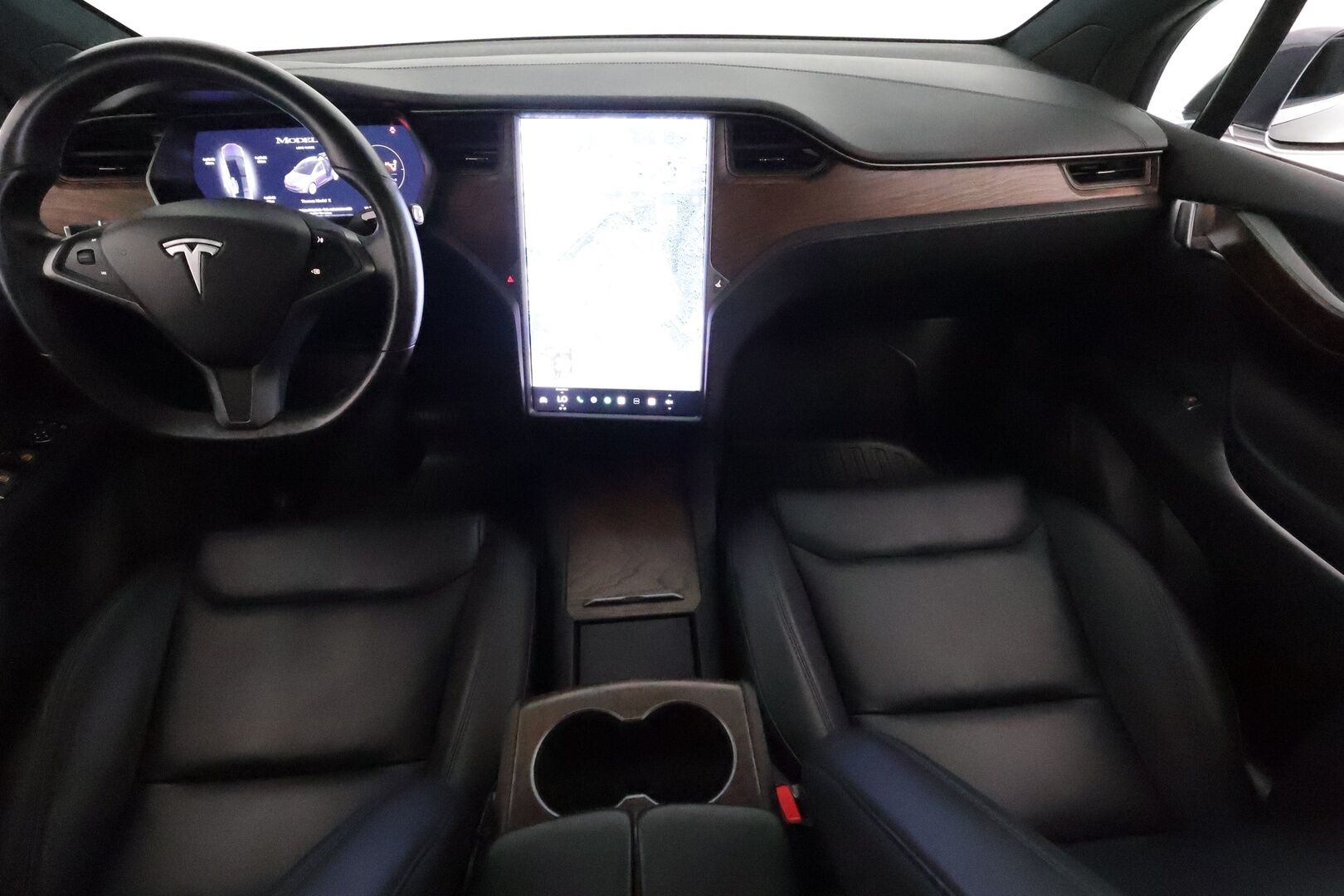 TESLA MODEL X 2020 Long Range AWD 6-Paik **Koukku / Ilma-alusta / Adapt.Vakkari / LED-valot / P.kamera / Premium Audio / Navi / Keyless** - 3,99 % KORKOTARJOUS TÄHÄN AUTOON - 2x Latauskaapelit / Kahdet Renkaat