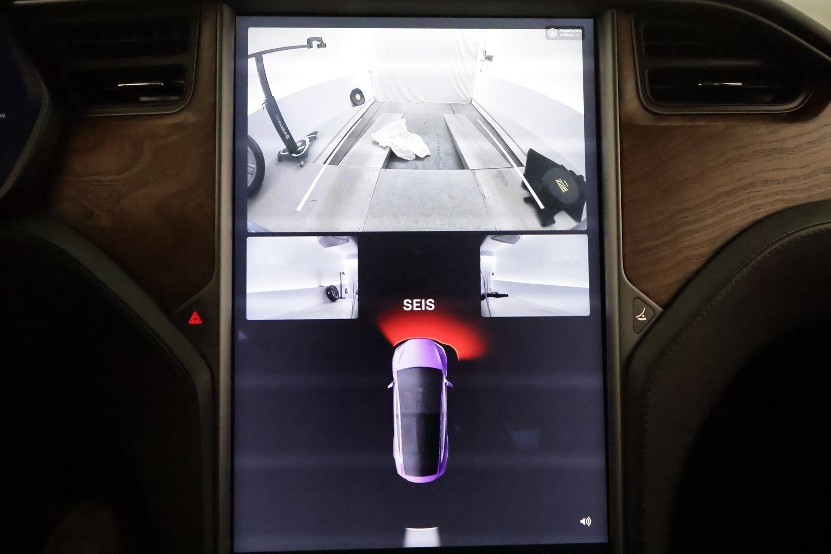 TESLA MODEL X 2020 Long Range AWD 6-Paik **Koukku / Ilma-alusta / Adapt.Vakkari / LED-valot / P.kamera / Premium Audio / Navi / Keyless** - 3,99 % KORKOTARJOUS TÄHÄN AUTOON - 2x Latauskaapelit / Kahdet Renkaat