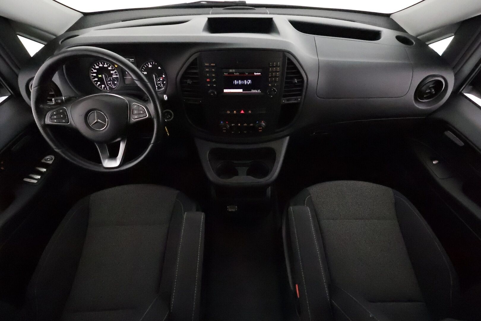 MERCEDES-BENZ V 2019 250 CDi 4Matic Marco Polo 6-paik **Vakkari / ILS LED / Pop-Up Roof / P.kamera / Navi / Bluetooth / Koukku / Lisäkatos** - 2,99 % KORKOTARJOUS TÄHÄN AUTOON - Merkkihuollettu
