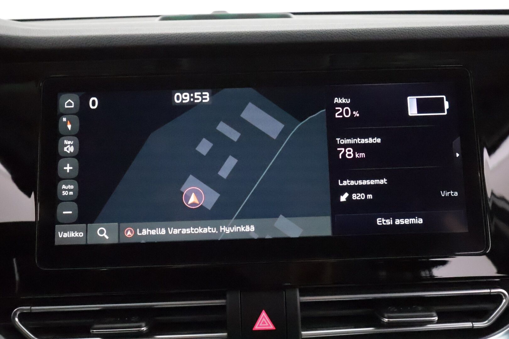 KIA NIRO 2021 64 kWh Advance Plus **Adapt.vakkari / Ilmastoidut nahat / Lämpöpumppu / P.kamera / Muistipenkki / LED / Digimittaristo** - *Super Varusteet* SoH 96,4% / Kahdet hyvät renkaat aluvanteilla / Merkkihuollettu