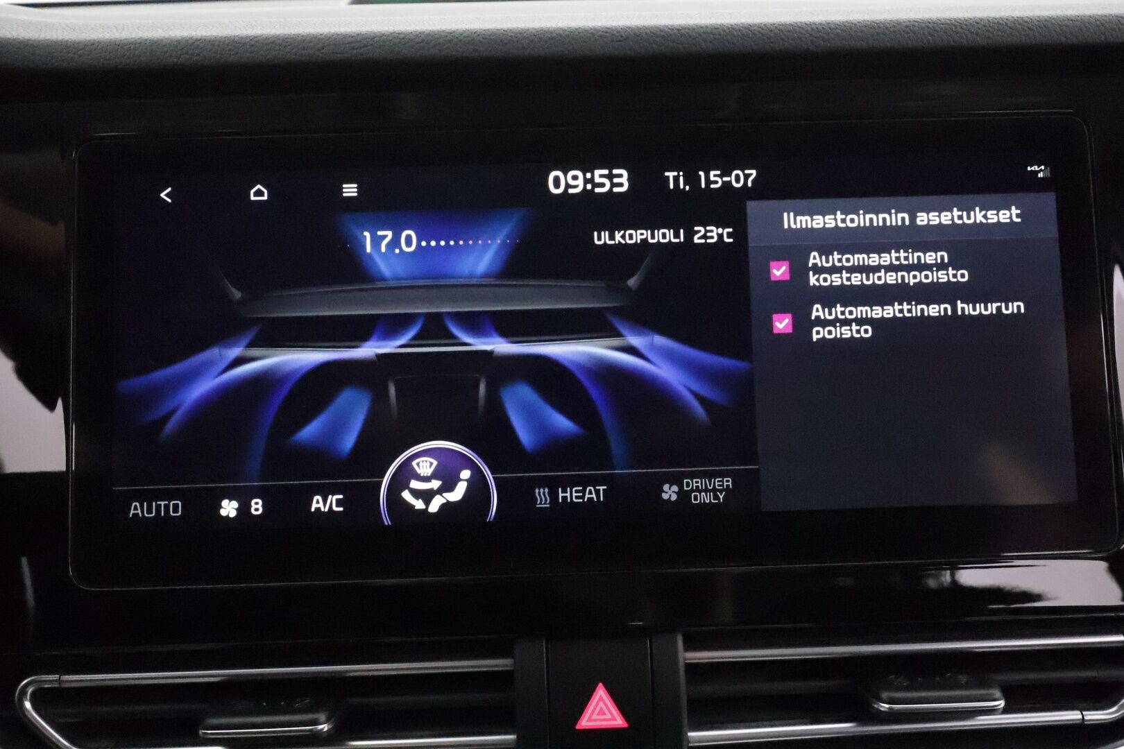 KIA NIRO 2021 64 kWh Advance Plus **Adapt.vakkari / Ilmastoidut nahat / Lämpöpumppu / P.kamera / Muistipenkki / LED / Digimittaristo** - *Super Varusteet* SoH 96,4% / Kahdet hyvät renkaat aluvanteilla / Merkkihuollettu