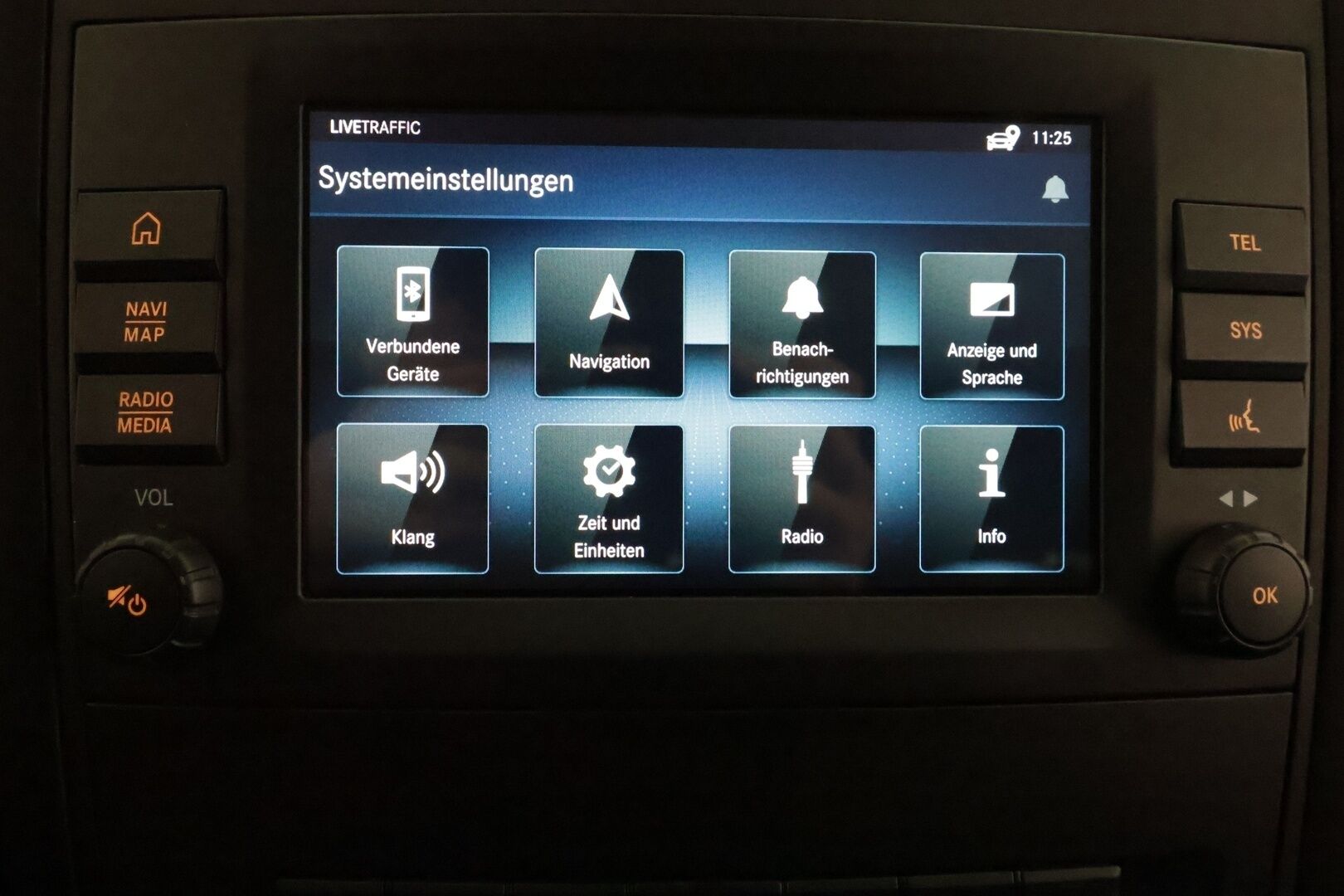 MERCEDES-BENZ eVITO 2024 129 Tourer Pro Extralang 5+1 invapaikka *P.Kamera / Vakkari / Kaistavahti / Navi / Apple&Android / Katveavustin*