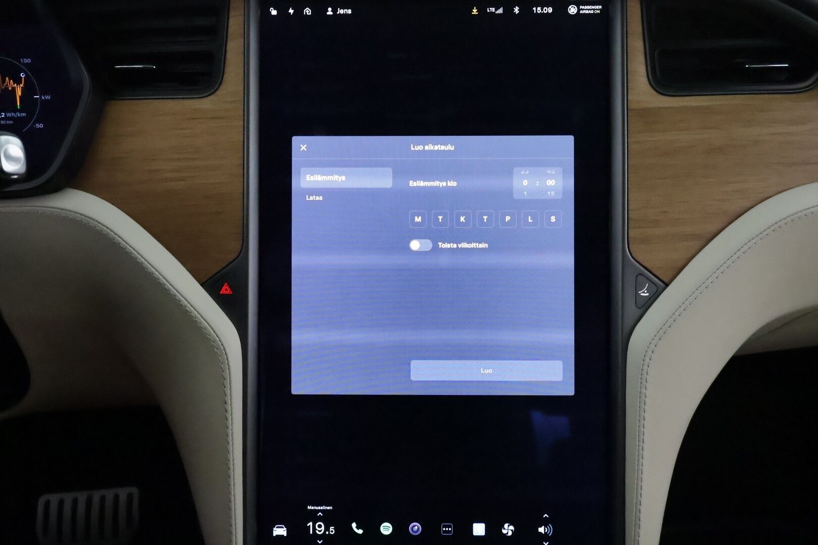 TESLA MODEL X 2020 Performance Ludicrous Dual Motor 6-Paik **Koukku / Adapt.Vakkari / LED-valot / P.kamera / Muistipenkki / Ilma-alusta** - 2,99 % KORKOTARJOUS TÄHÄN AUTOON - Kahdet Renkaat