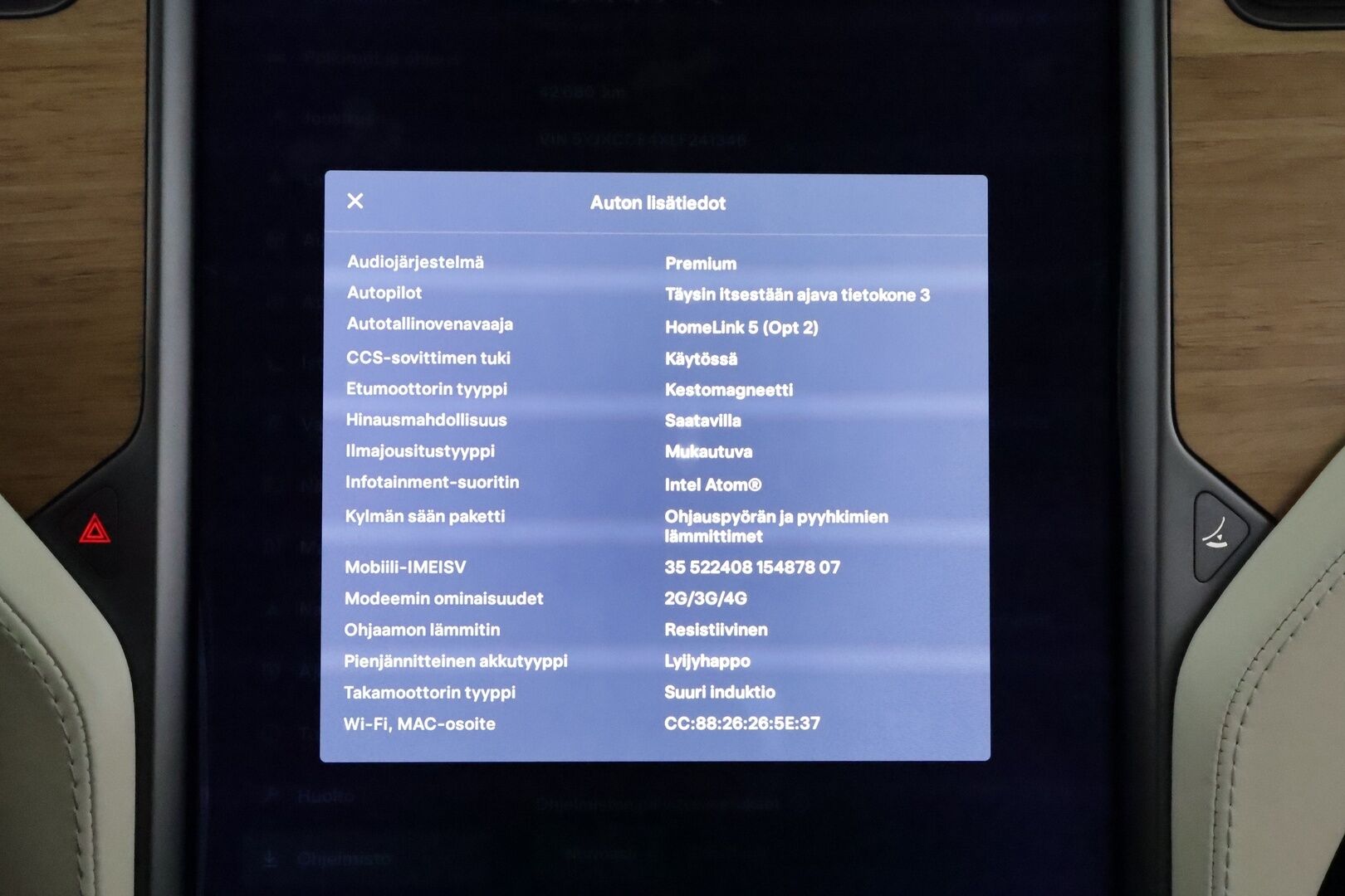 TESLA MODEL X 2020 Performance Ludicrous Dual Motor 6-Paik **Koukku / Adapt.Vakkari / LED-valot / P.kamera / Muistipenkki / Ilma-alusta** - 2,99 % KORKOTARJOUS TÄHÄN AUTOON - Kahdet Renkaat