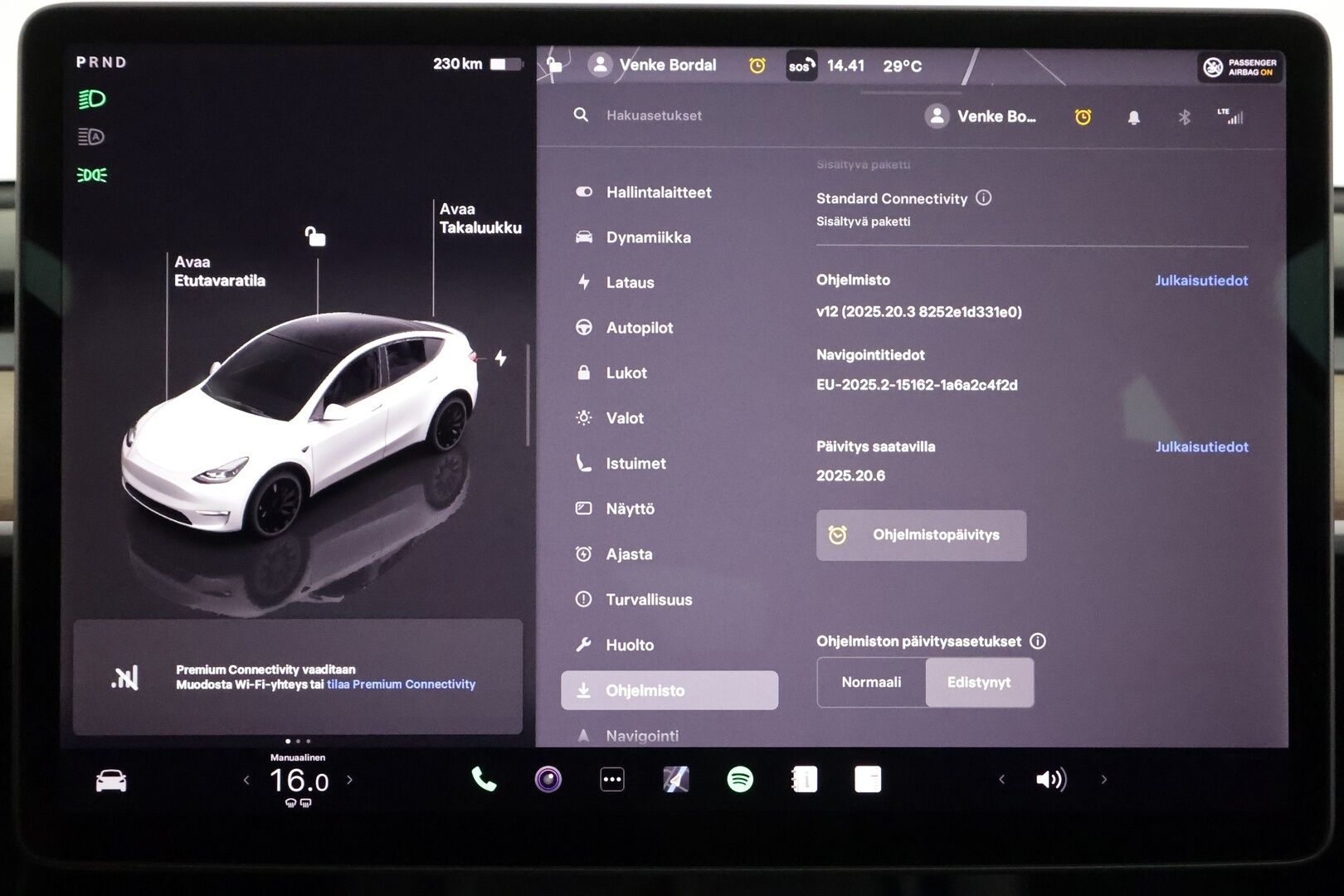 TESLA MODEL Y 2022 Performance AWD AMD Ryzen **Lasikatto / Lämpöpumppu / Adapt.Vakkari / Matrix-LED / P.Kamera / Muistipenkki / Navi** - 3,99 % KORKOTARJOUS TÄHÄN AUTOON - 2x Latauskaapelit / Kahdet Renkaat
