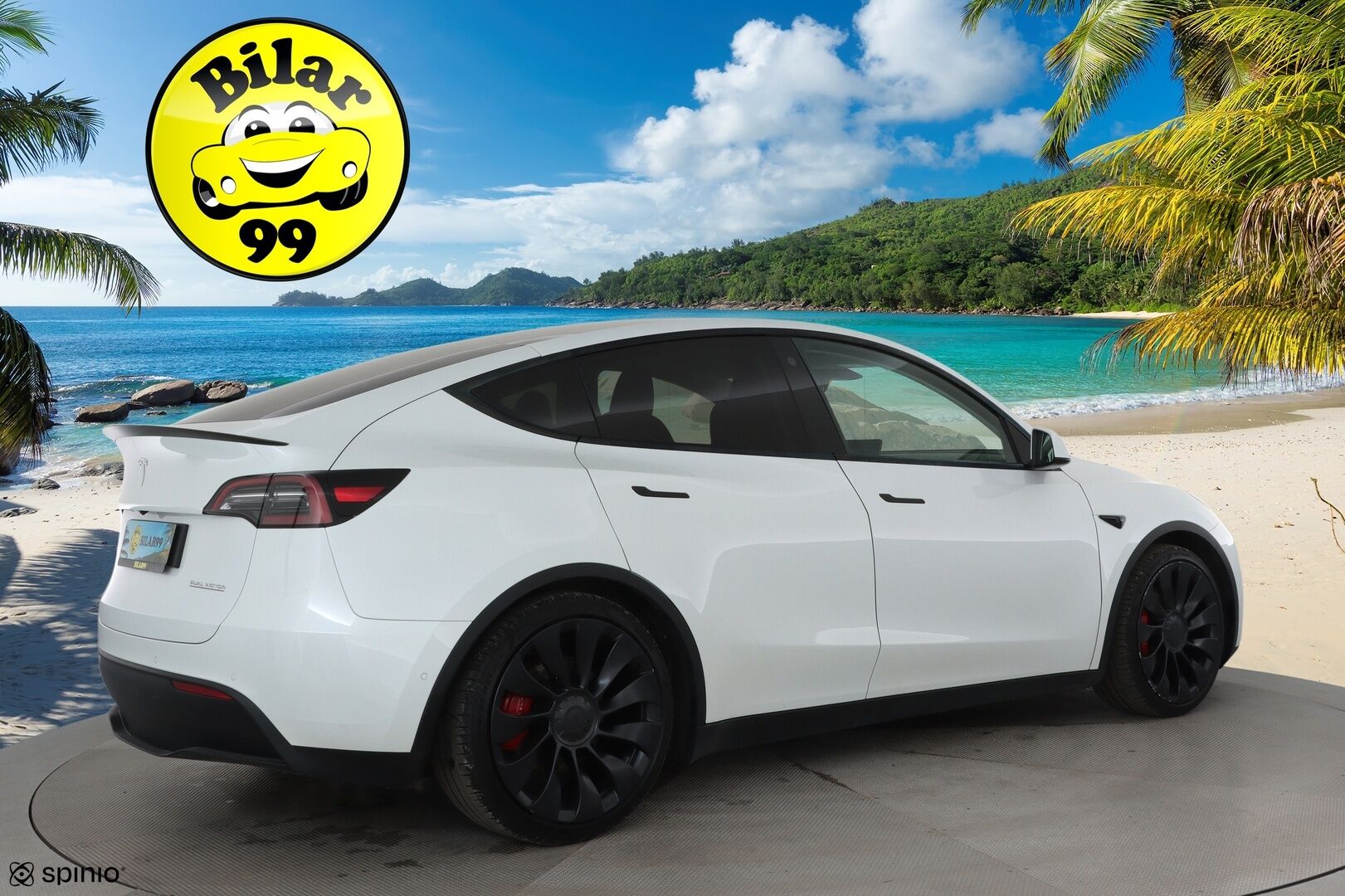 TESLA MODEL Y 2022 Performance AWD AMD Ryzen **Lasikatto / Lämpöpumppu / Adapt.Vakkari / Matrix-LED / P.Kamera / Muistipenkki / Navi** - 3,99 % KORKOTARJOUS TÄHÄN AUTOON - 2x Latauskaapelit / Kahdet Renkaat