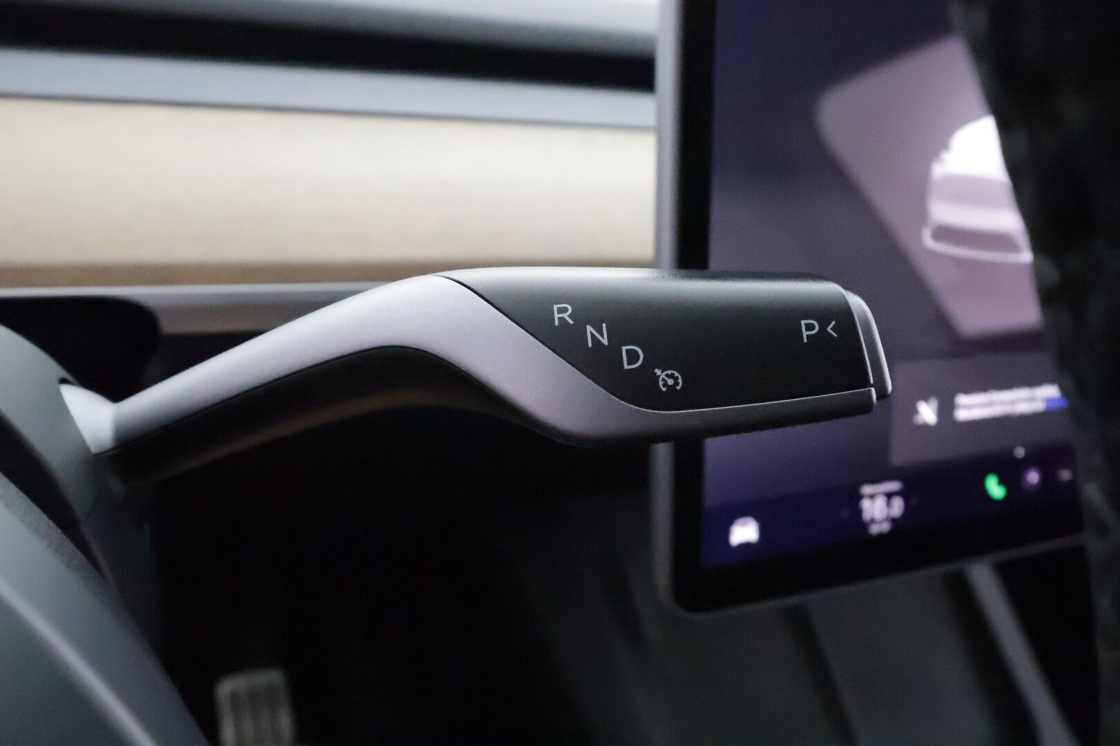 TESLA MODEL Y 2022 Performance AWD AMD Ryzen **Lasikatto / Lämpöpumppu / Adapt.Vakkari / Matrix-LED / P.Kamera / Muistipenkki / Navi** - 3,99 % KORKOTARJOUS TÄHÄN AUTOON - 2x Latauskaapelit / Kahdet Renkaat