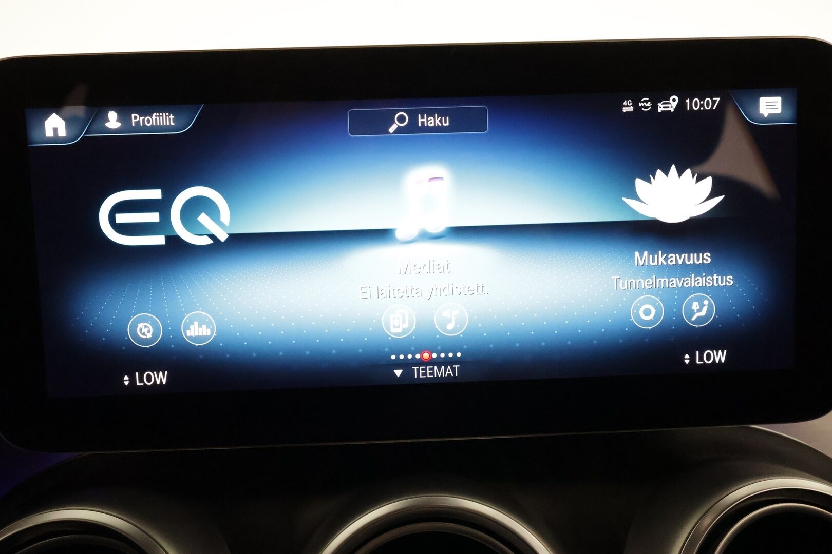 MERCEDES-BENZ GLC 2020 300 e 4MATIC A Business EQ Power **Panorama / Distronic+ / Multibeam / Koukku / P.kamera / Sporttipenkit / Navi** - Lisälämmitin / 2x Latauskaapelit / Kahdet Renkaat / KeylessGo