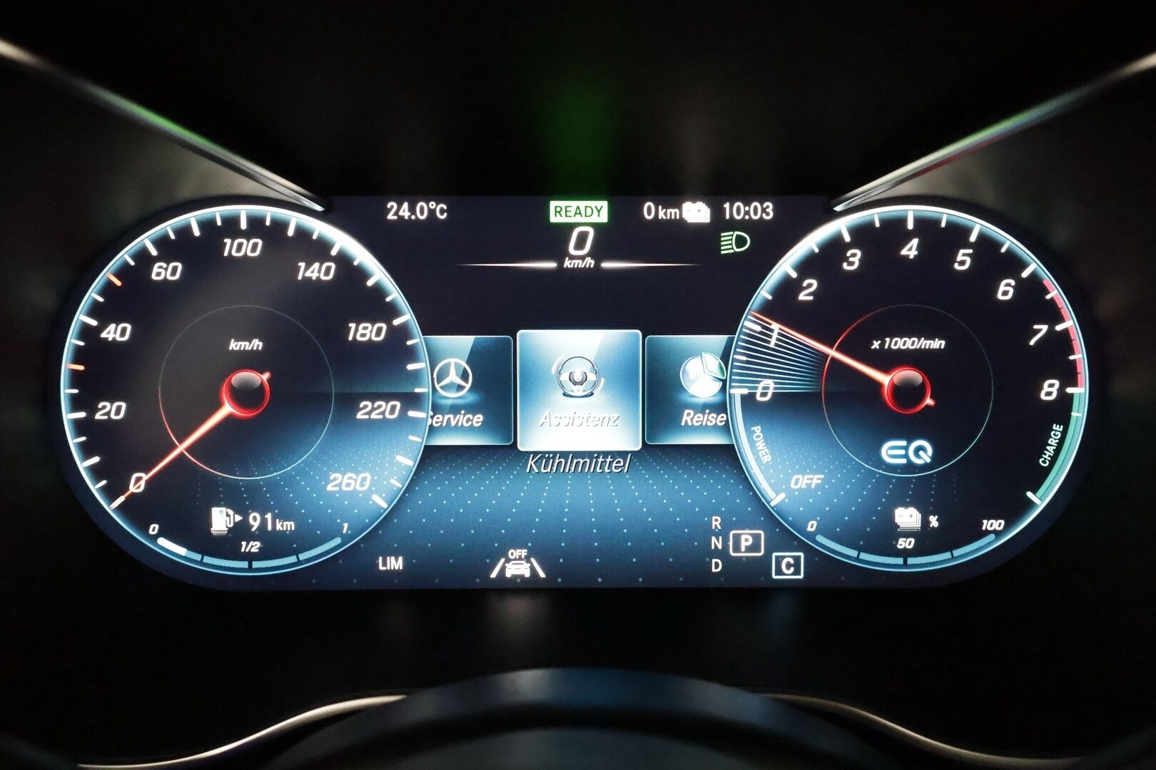 MERCEDES-BENZ GLC 2020 300 e 4MATIC A Business EQ Power **Panorama / Distronic+ / Multibeam / Koukku / P.kamera / Sporttipenkit / Navi** - Lisälämmitin / 2x Latauskaapelit / Kahdet Renkaat / KeylessGo