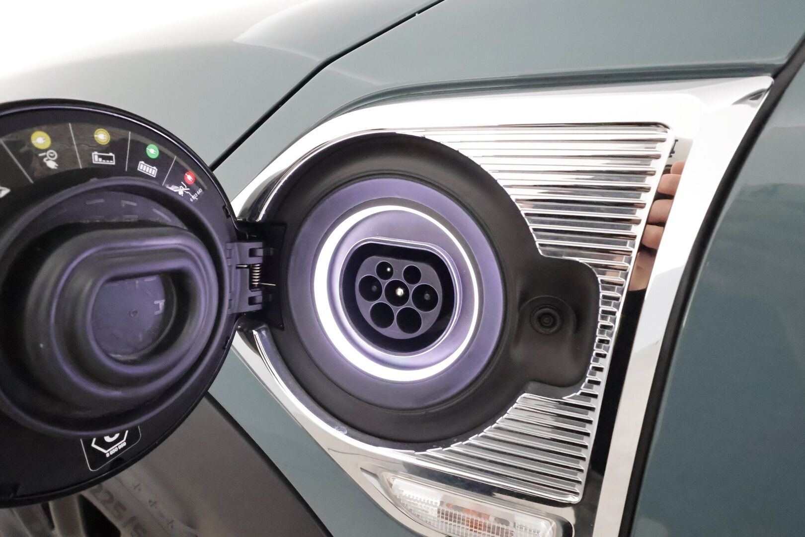 MINI COUNTRYMAN 2022 Cooper SE ALL4 **LED-valot / P.Kamera / Sporttinahat / Navi / Digimittaristo / Keyless** - Kahdet Renkaat