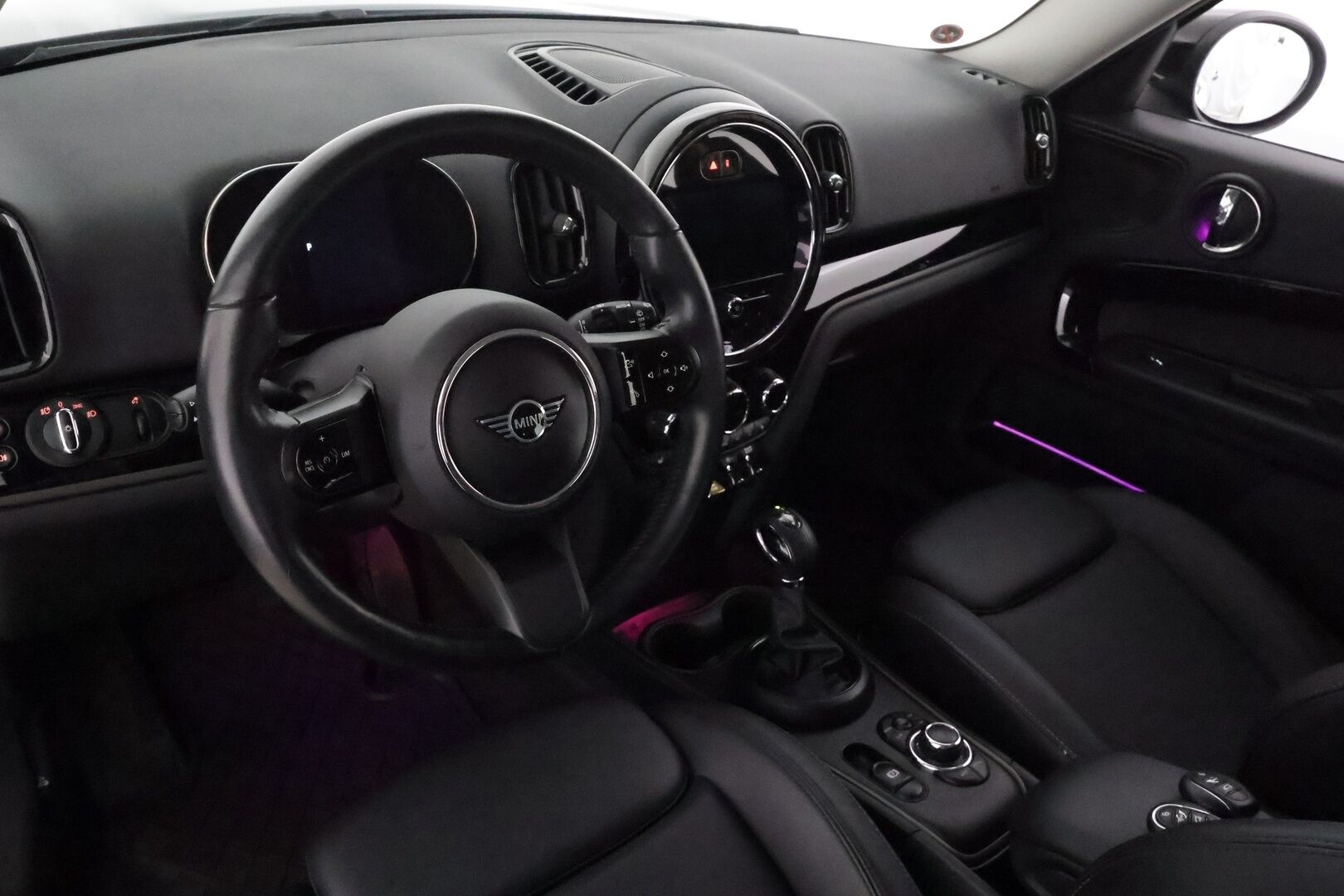 MINI COUNTRYMAN 2022 Cooper SE ALL4 **LED-valot / P.Kamera / Sporttinahat / Navi / Digimittaristo / Keyless** - Kahdet Renkaat