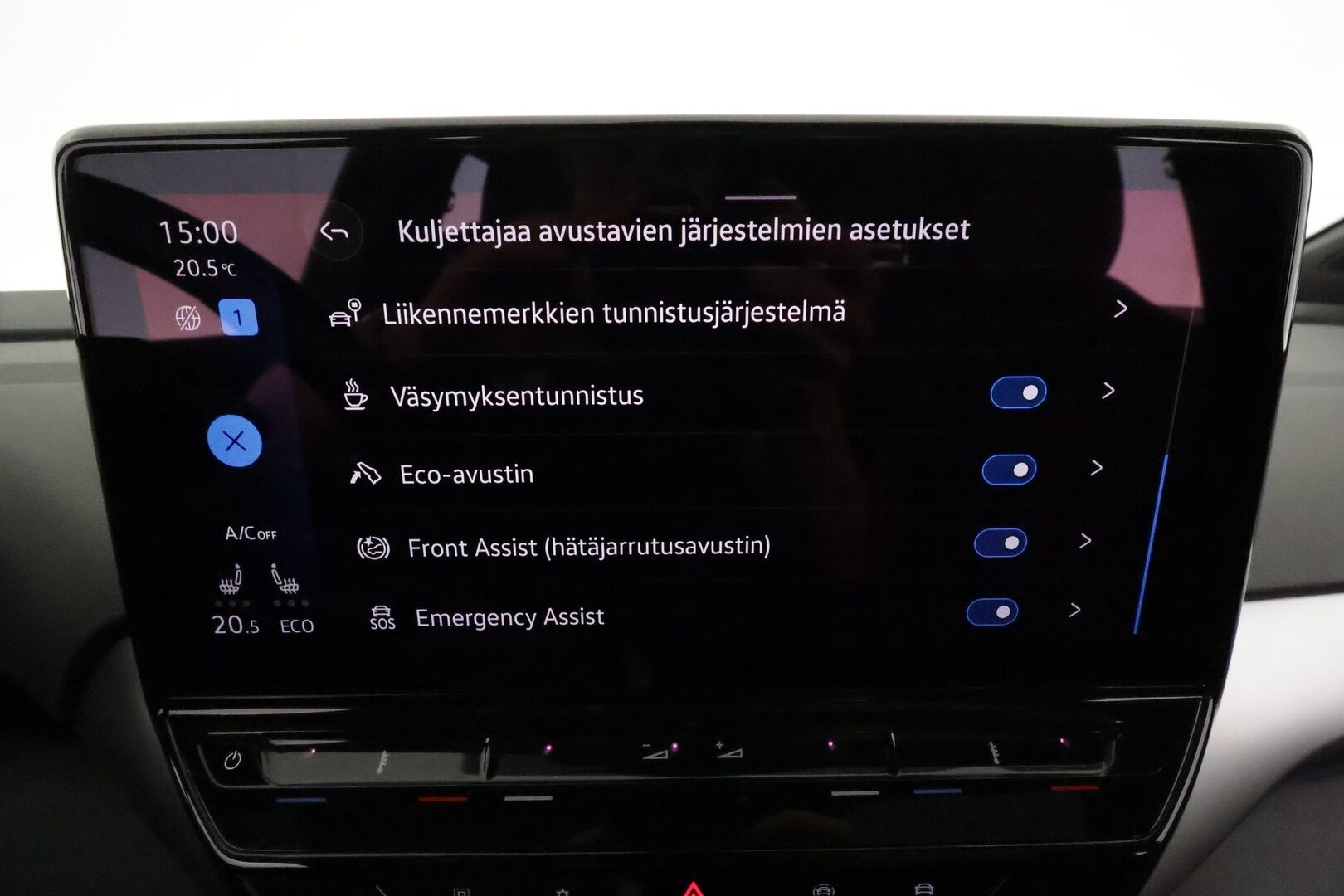 VOLKSWAGEN ID.4 2021 Pro Performance 1ST Max**HUD / Lasikatto / ACC / Matrix-LED / 360° / Lämpöpumppu / Koukku / Hierovat Sportit Muistilla** - **HUIPPU VARUSTEET**