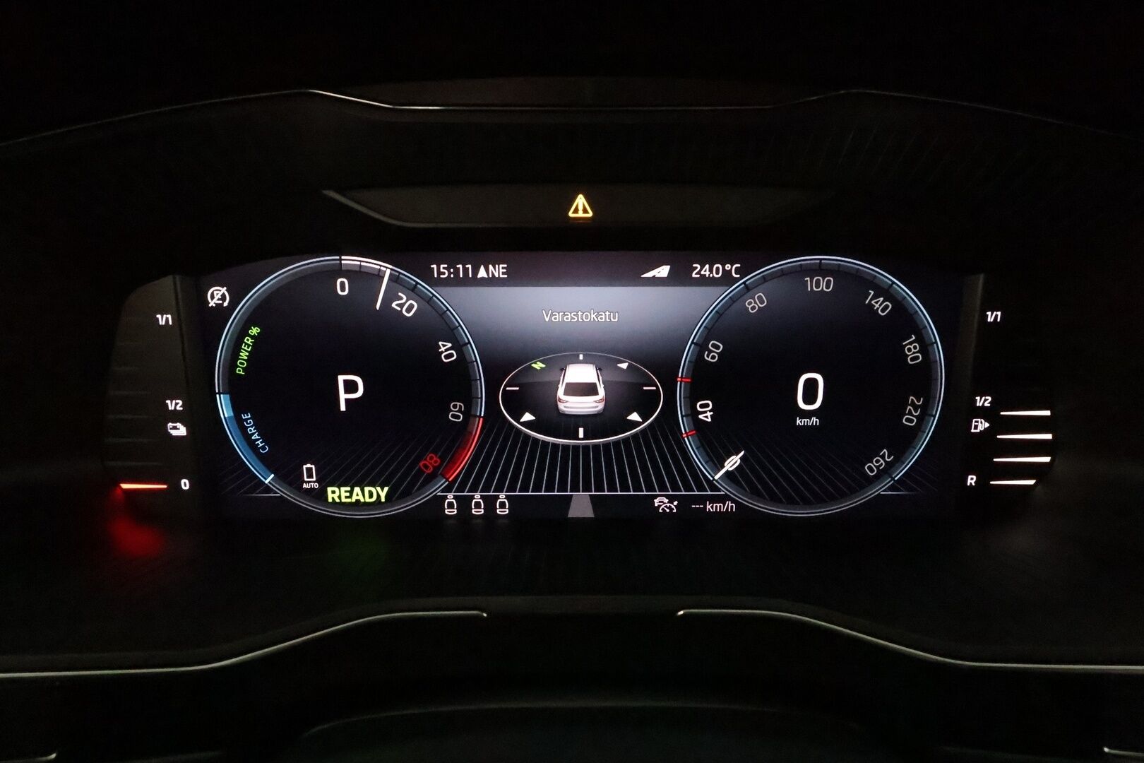 SKODA SUPERB 2023 Combi 1.4 TSI PHEV Style iV DSG **Webasto / Koukku / Adapt.Vakkari / Matrix-LED / P.kamera / Muistipenkki / Navi** - Akku kuntotarkastettu / 2x Latauskaapelit / Kahdet Renkaat