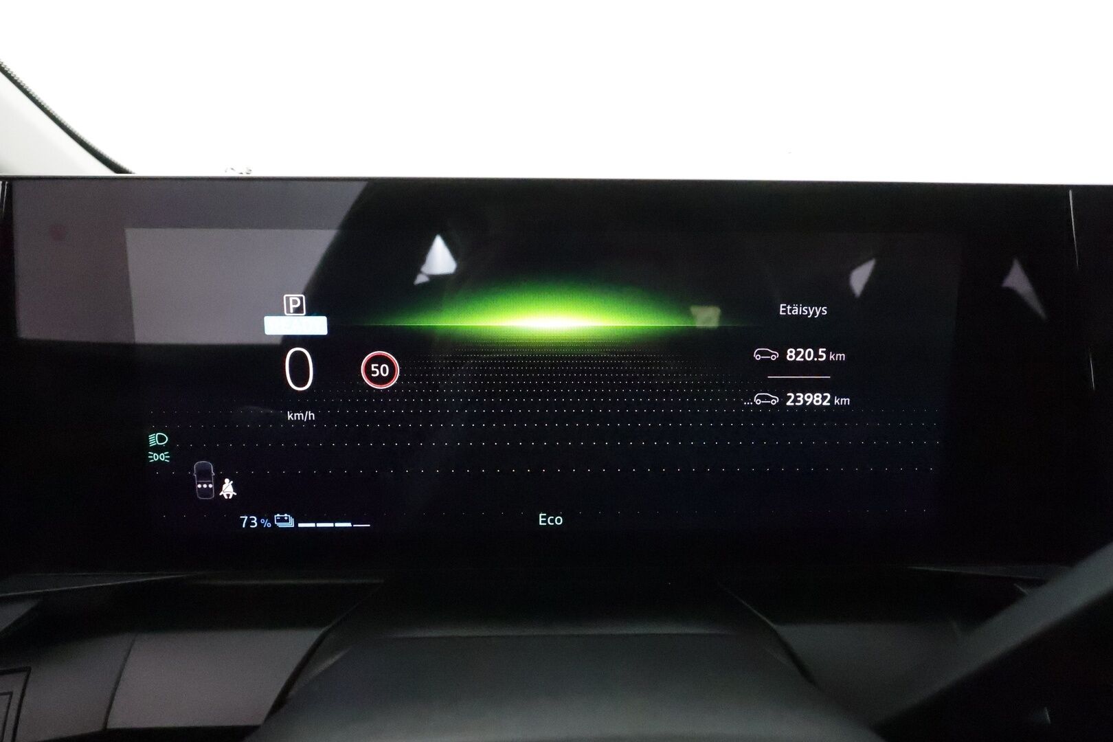 RENAULT MEGANE 2023 E-Tech electric 130hv **Adapt.Vakkari / LED-valot / P.Kamera / Kaistavahti / Apple&Android / Digimittaristo**