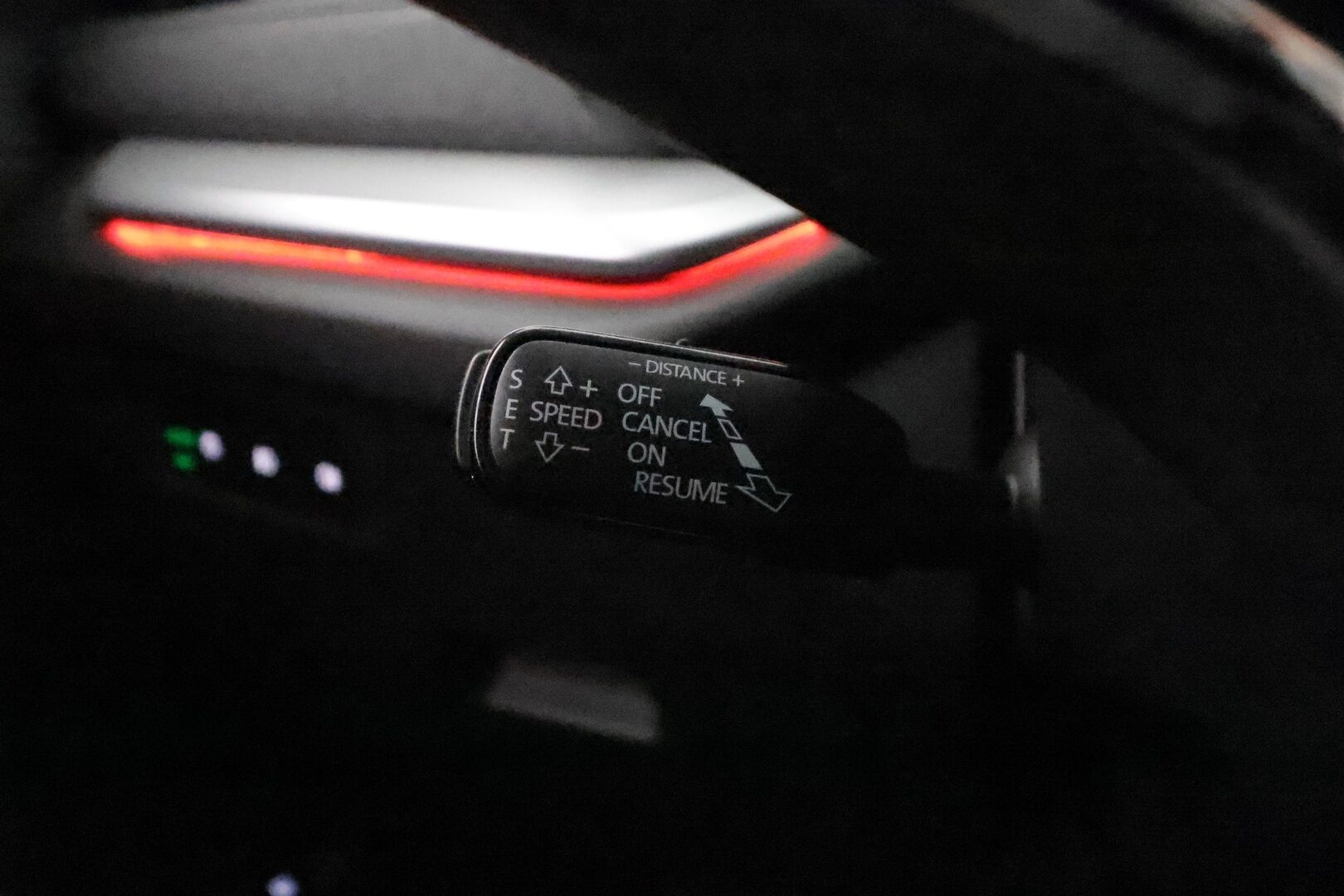 SKODA OCTAVIA 2021 Combi 1,4 TSI PHEV Style iV DSG **Webasto / Koukku / Adapt.Vakkari / Matrix-LED / P.kamera / Kaistavahti / Keyless** - Akku kuntotarkastettu / 2x Latauskaapelit