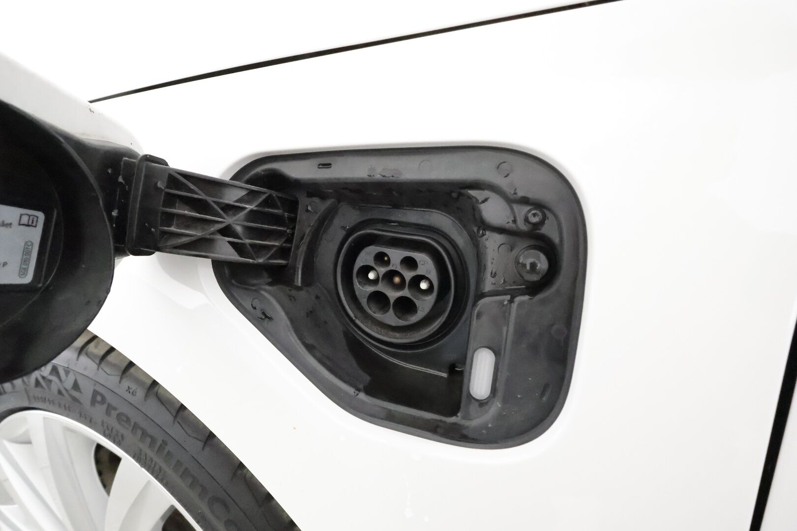 SKODA OCTAVIA 2021 Combi 1,4 TSI PHEV Style iV DSG **Webasto / Koukku / Adapt.Vakkari / Matrix-LED / P.kamera / Kaistavahti / Keyless** - Akku kuntotarkastettu / 2x Latauskaapelit