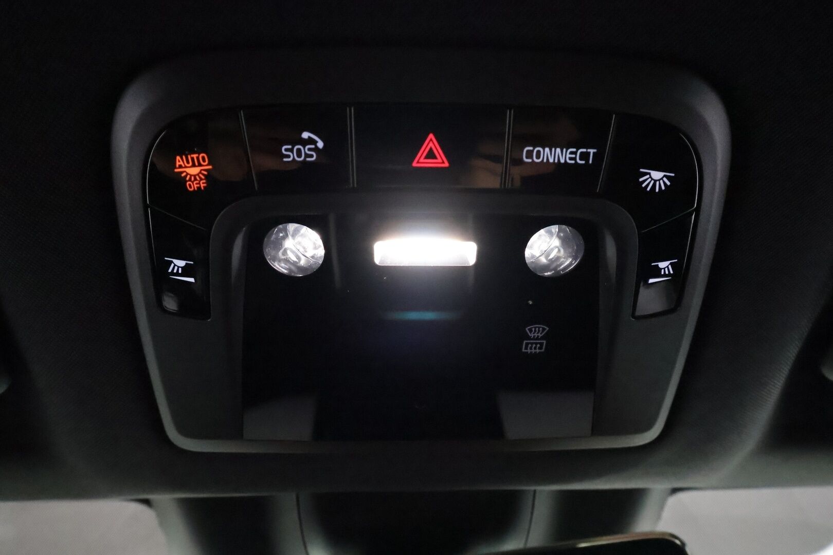 POLESTAR 3 2024 Long range Dual motor / HUD / Plus&Pilot / Koukku / LED / 360° Kamera / Sporttinahat / Bowers&Wilkins / Lasikatto - 2,99 % KORKOTARJOUS TÄHÄN AUTOON - Kahdet Renkaat / Huippuvarusteet!