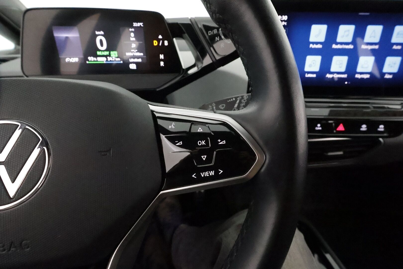 VOLKSWAGEN ID.3 2021 82 kWh PRO S **HUD / Adapt.Vakkari / Matrix-LED / P.Kamera / Hierovat Sporttipenkit / Navi / Kaistavahti / KeylessGO** - Akku kuntotarkastettu 