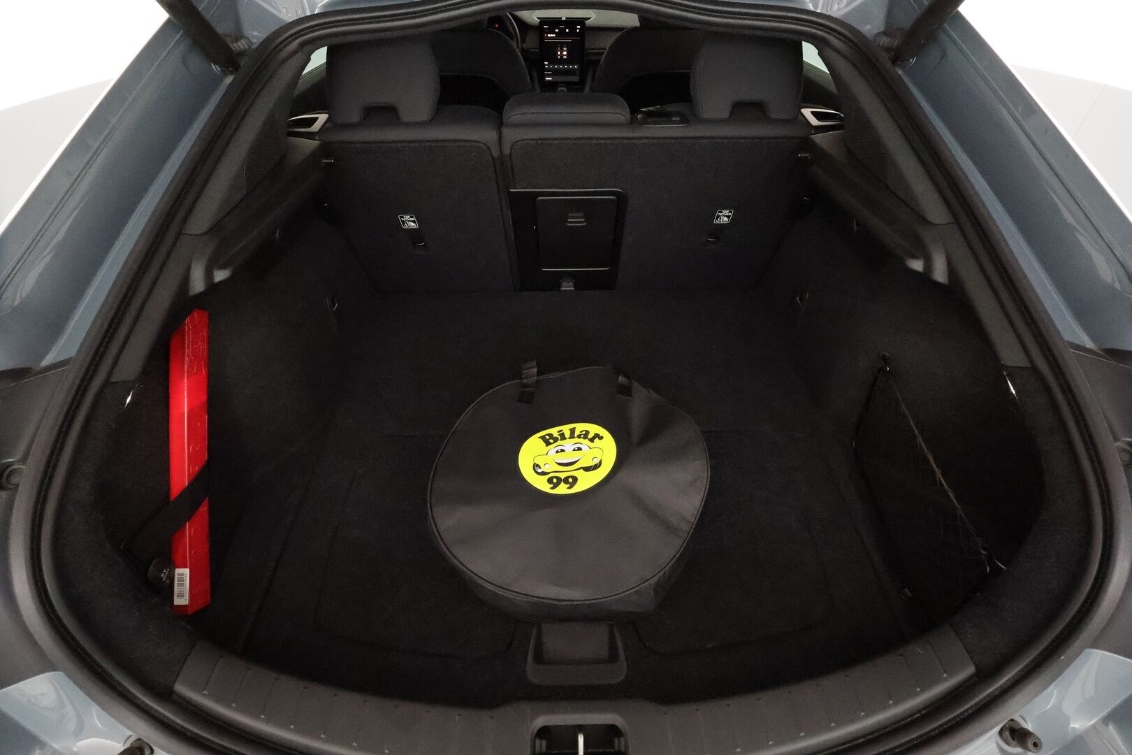 POLESTAR 2 2022 Long Range Single Motor, 170kW, 78kWh ** Lämpöpumppu / Lasikatto / H&K / Apple&Android / Keyless - 3,99 % KORKOTARJOUS TÄHÄN AUTOON - Akku kuntotarkastettu 