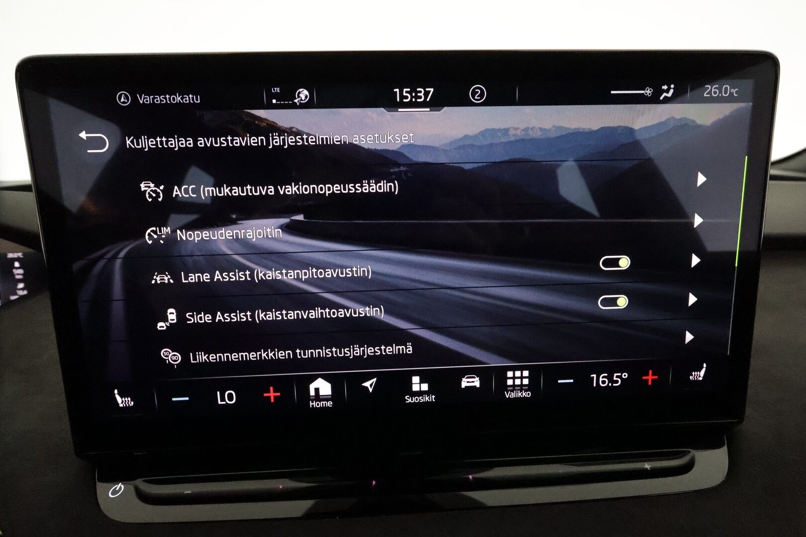 SKODA ENYAQ 2023 Coupe 80x 4x4 RS iV *Lasikatto / Lämpöpumppu / Koukku / ACC / Matrix-LED / P.Kamera / Muistipenkki / Navi* - 3,99 % KORKOTARJOUS TÄHÄN AUTOON - Akku kuntotarkastettu / Kahdet Renkaat / Merkkihuollettu / Huippuvarusteet