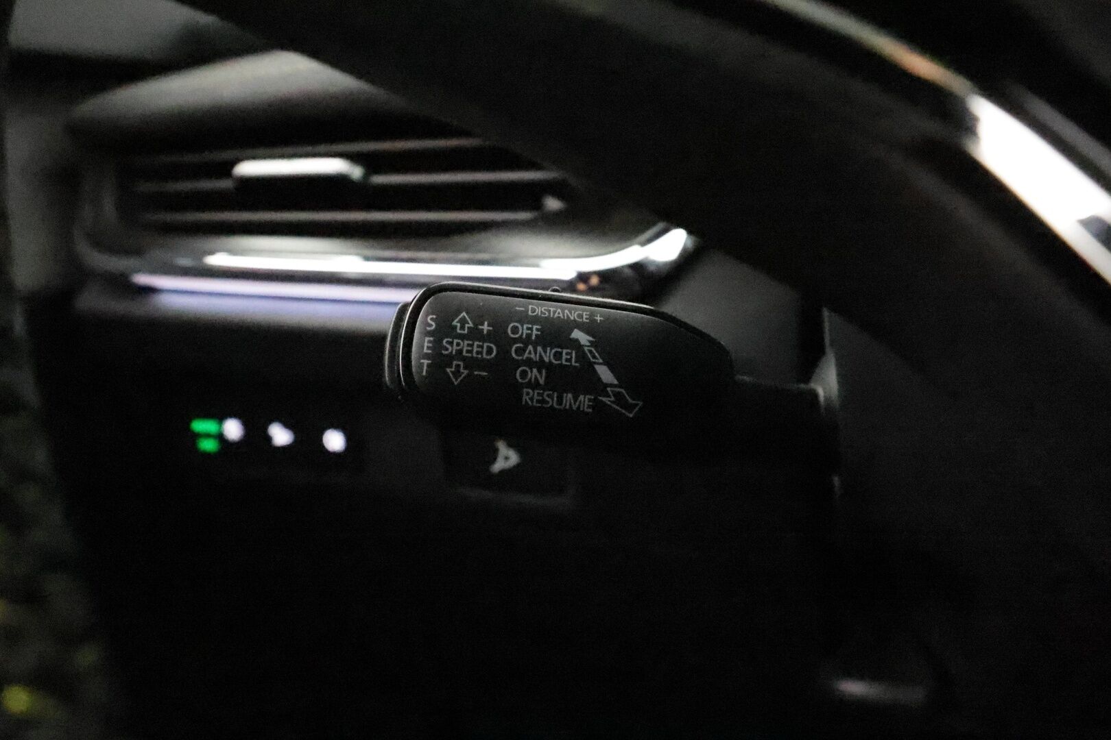 SKODA ENYAQ 2023 Coupe 80x 4x4 RS iV *Lasikatto / Lämpöpumppu / Koukku / ACC / Matrix-LED / P.Kamera / Muistipenkki / Navi* - 3,99 % KORKOTARJOUS TÄHÄN AUTOON - Akku kuntotarkastettu / Kahdet Renkaat / Merkkihuollettu / Huippuvarusteet