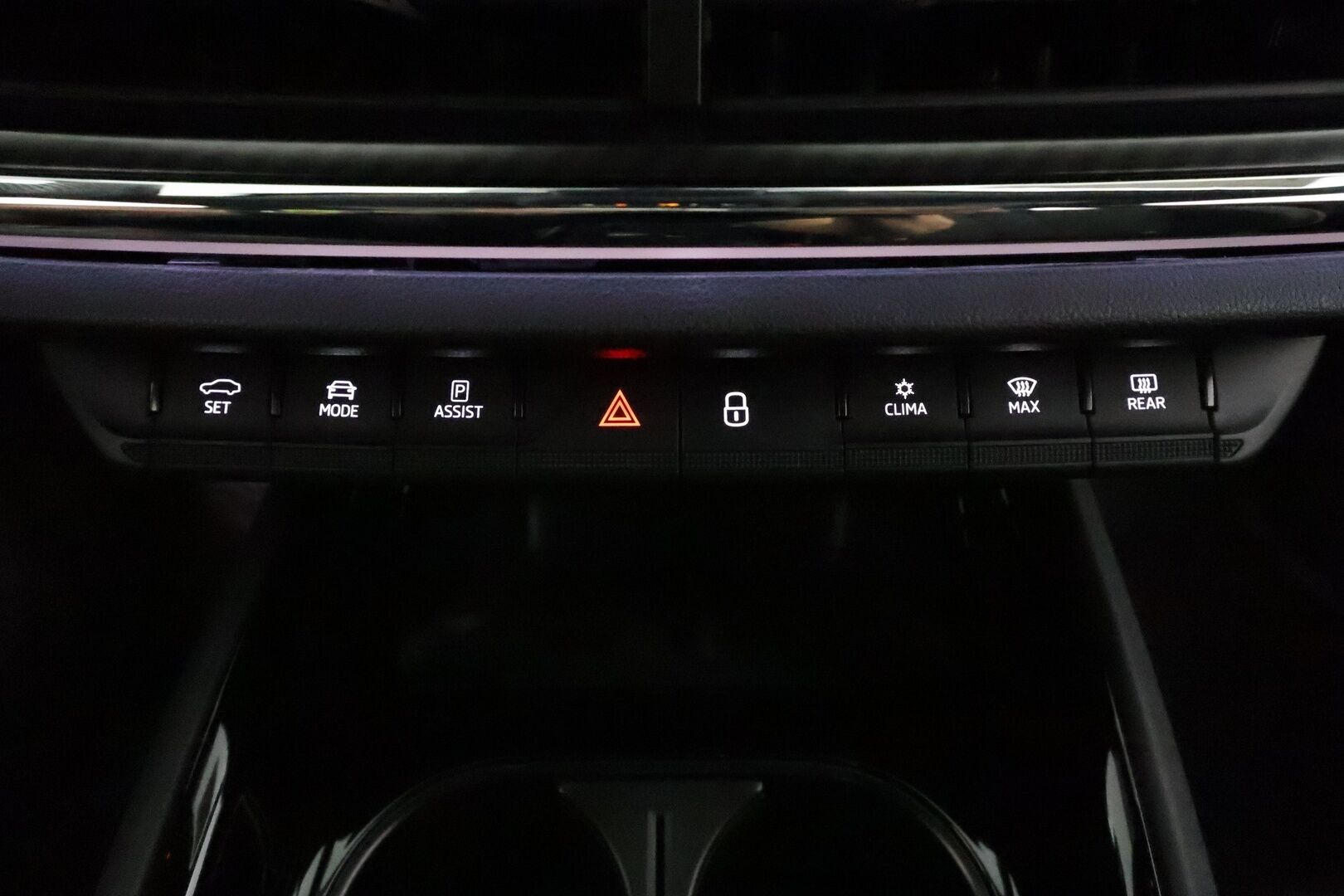 SKODA ENYAQ 2023 Coupe 80x 4x4 RS iV *Lasikatto / Lämpöpumppu / Koukku / ACC / Matrix-LED / P.Kamera / Muistipenkki / Navi* - 3,99 % KORKOTARJOUS TÄHÄN AUTOON - Akku kuntotarkastettu / Kahdet Renkaat / Merkkihuollettu / Huippuvarusteet