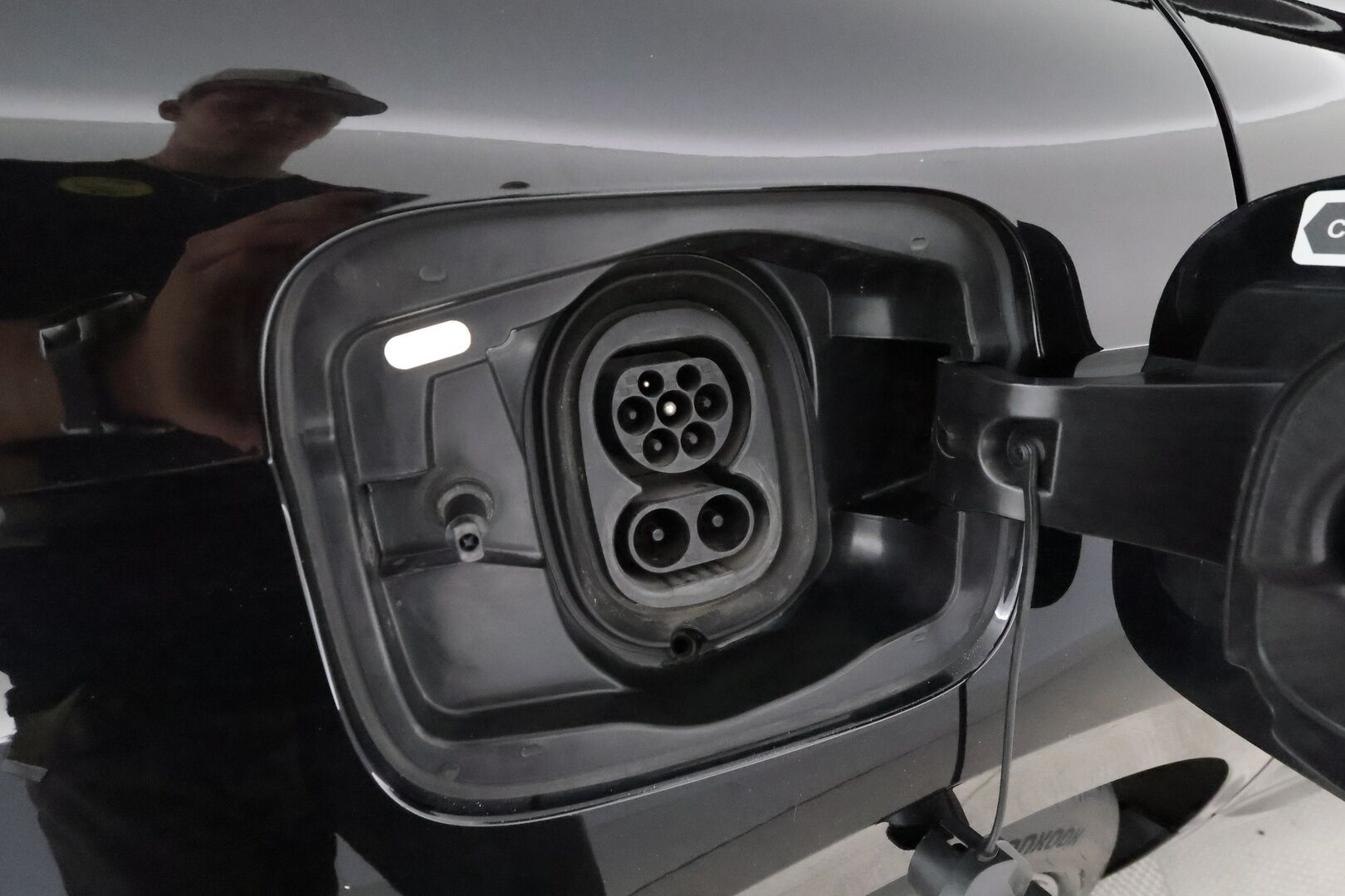 SKODA ENYAQ 2023 Coupe 80x 4x4 RS iV *Lasikatto / Lämpöpumppu / Koukku / ACC / Matrix-LED / P.Kamera / Muistipenkki / Navi* - 3,99 % KORKOTARJOUS TÄHÄN AUTOON - Akku kuntotarkastettu / Kahdet Renkaat / Merkkihuollettu / Huippuvarusteet
