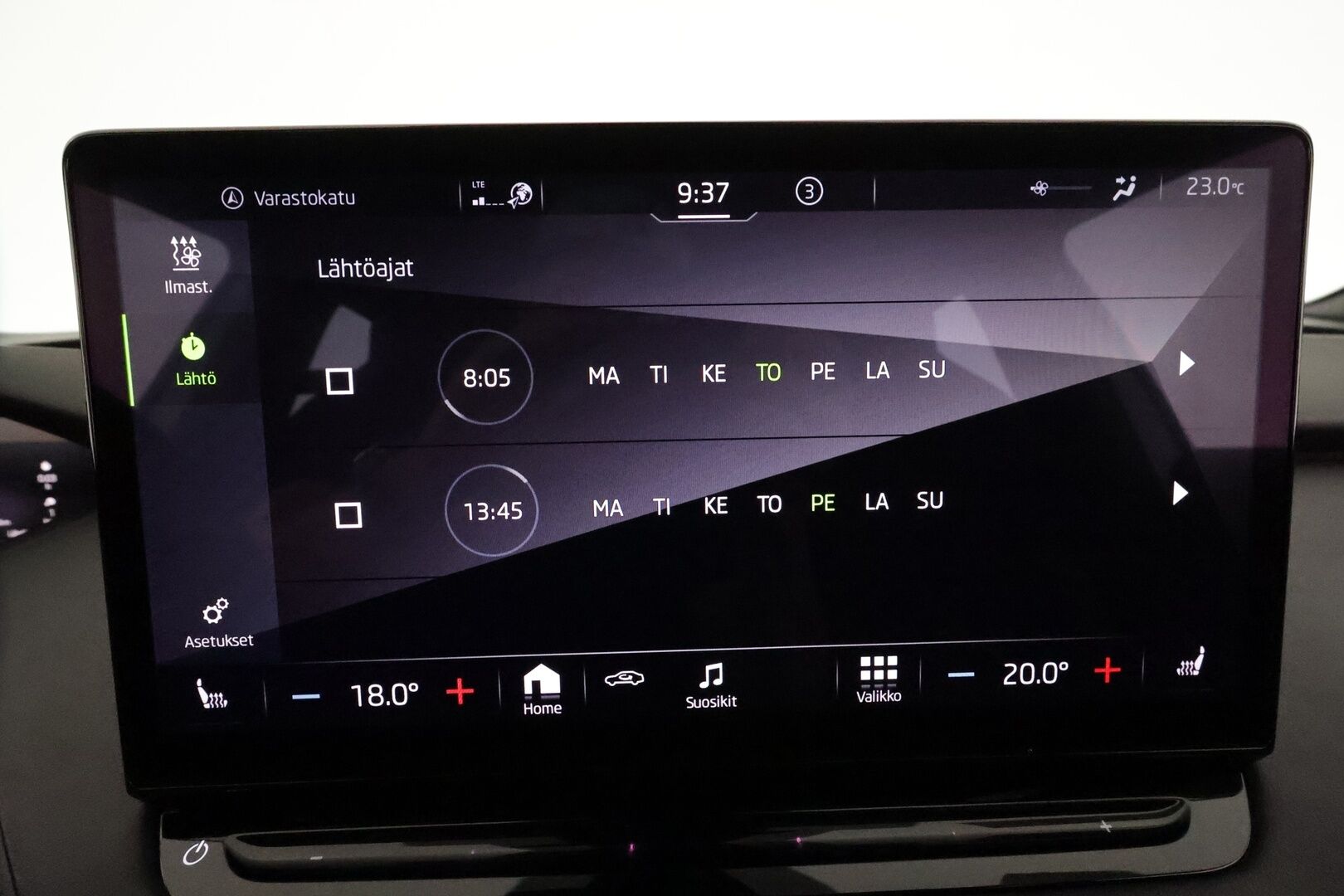 SKODA ENYAQ 2021 IV 80 Sportline **Lämpöpumppu / Matrix-LED / Koukku / Adapt.vakkari / 360 kamera / Muistipenkki - 3,99 % KORKOTARJOUS TÄHÄN AUTOON - Merkkihuollettu 