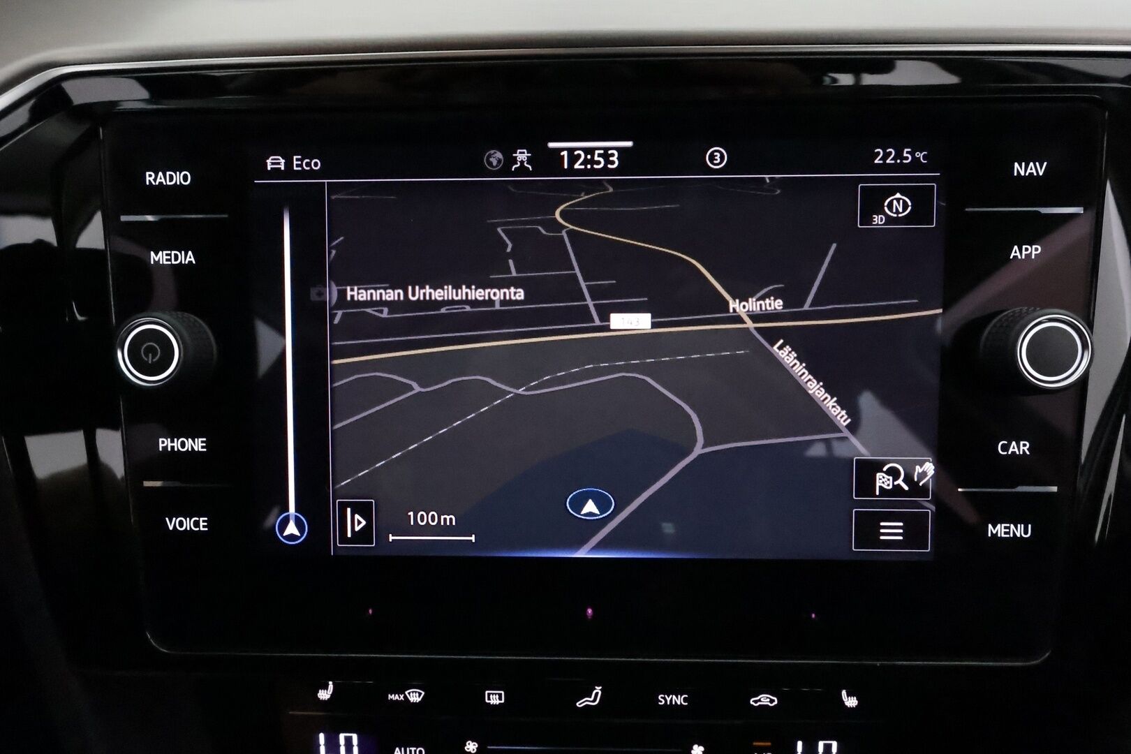 VOLKSWAGEN PASSAT 2022 Variant Alltrack 2,0 TDI SCR 147 kW 4MOTION DSG **Webasto / Koukku / Adapt.Vakkari / Matrix-LED / Nahkaverhoilu / Navi** - 3,99 % KORKOTARJOUS TÄHÄN AUTOON - Kahdet Renkaat / Merkkihuollettu!