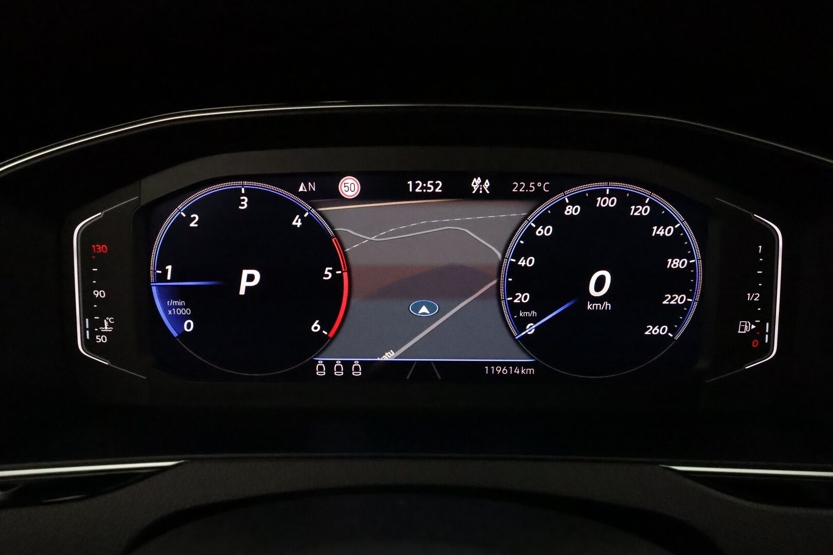 VOLKSWAGEN PASSAT 2022 Variant Alltrack 2,0 TDI SCR 147 kW 4MOTION DSG **Webasto / Koukku / Adapt.Vakkari / Matrix-LED / Nahkaverhoilu / Navi** - 3,99 % KORKOTARJOUS TÄHÄN AUTOON - Kahdet Renkaat / Merkkihuollettu!