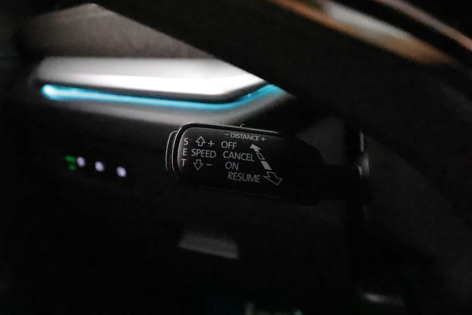 SKODA OCTAVIA 2021 Combi Scout 2,0 TDI 200 4x4 DSG **Webasto / Koukku / Adapt.Vakkari / Matrix-LED / P.kamera / Navi / Kaistavahti** - Kahdet Renkaat