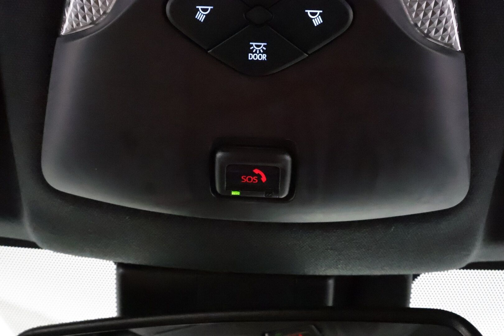 TOYOTA C-HR 2020 1,8 Hybrid Premium **Adapt.vakkari / JBL / Koukku / P.kamera / LED / KeylessGo / Ratinlämmitin / Puolinahat** - Merkkihuollettu / Apple&Android / Kahdet renkaat aluvanteilla