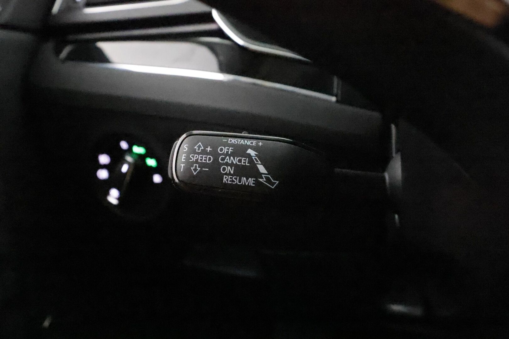 SKODA SUPERB 2021 Combi 1,4 TSI PHEV L&K iV DSG **Canton / Webasto / Koukku / Adapt.Vakkari / Matrix-LED / Muistinahat / P.kamera / Navi** - Merkkihuollettu!
