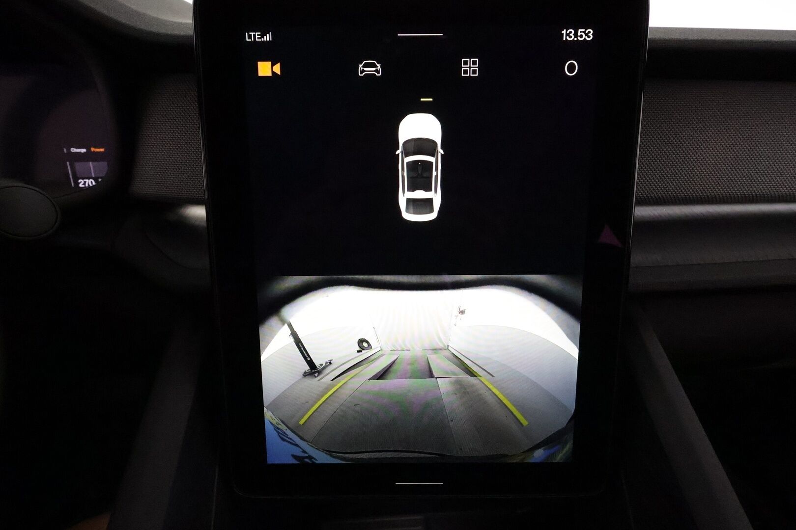 POLESTAR 2 2024 Long range Dual motor, 310kW, 82kWh - 3,99 % KORKOTARJOUS TÄHÄN AUTOON - Lämpöpumppu / Pilot&Plus / Harman&Kardon / Pixel LED / Lasikatto / 360-Kamera / Muistipenkki / Adapt.Vakkari / Huippuvarusteet!